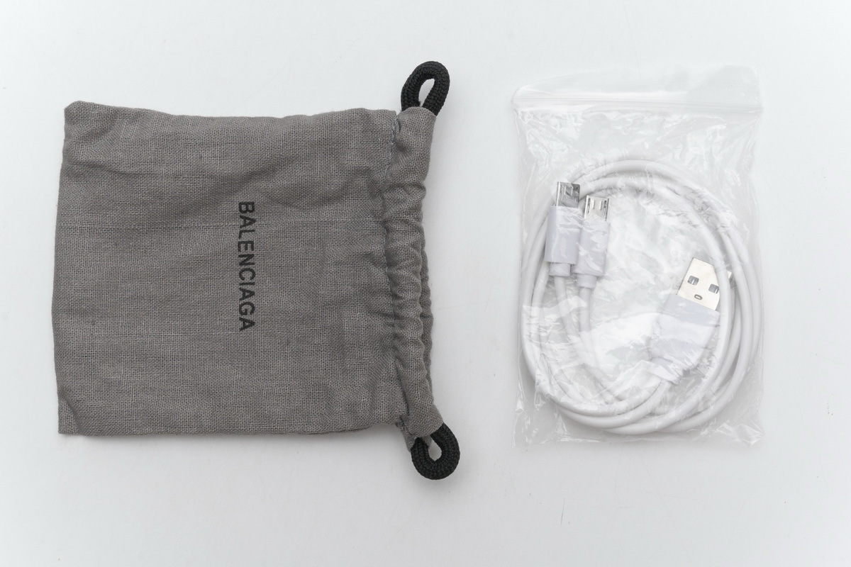 Balenciaga Track LED Black 555032W2GB11000