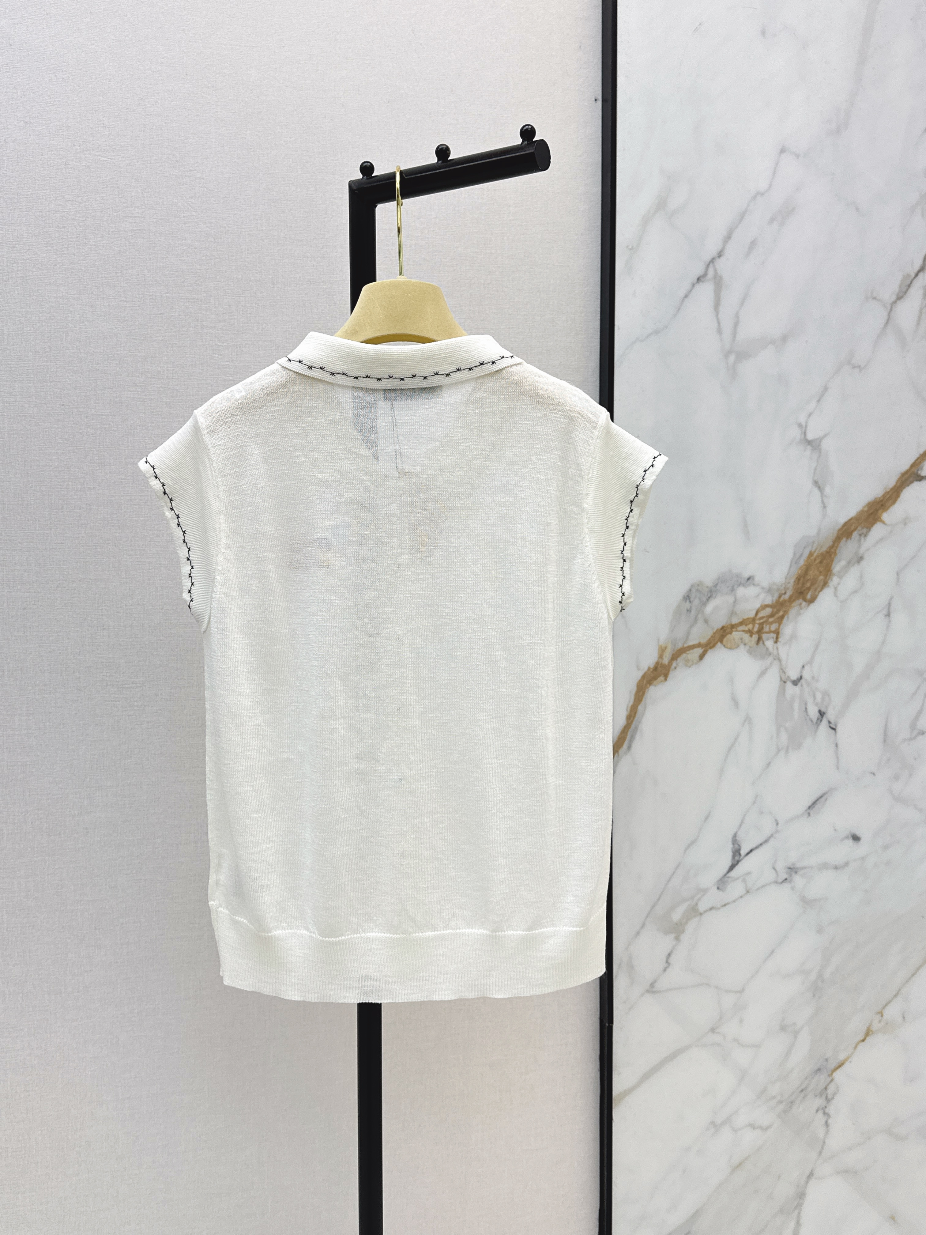 Miu New Letter dropped shoulder knitwear
