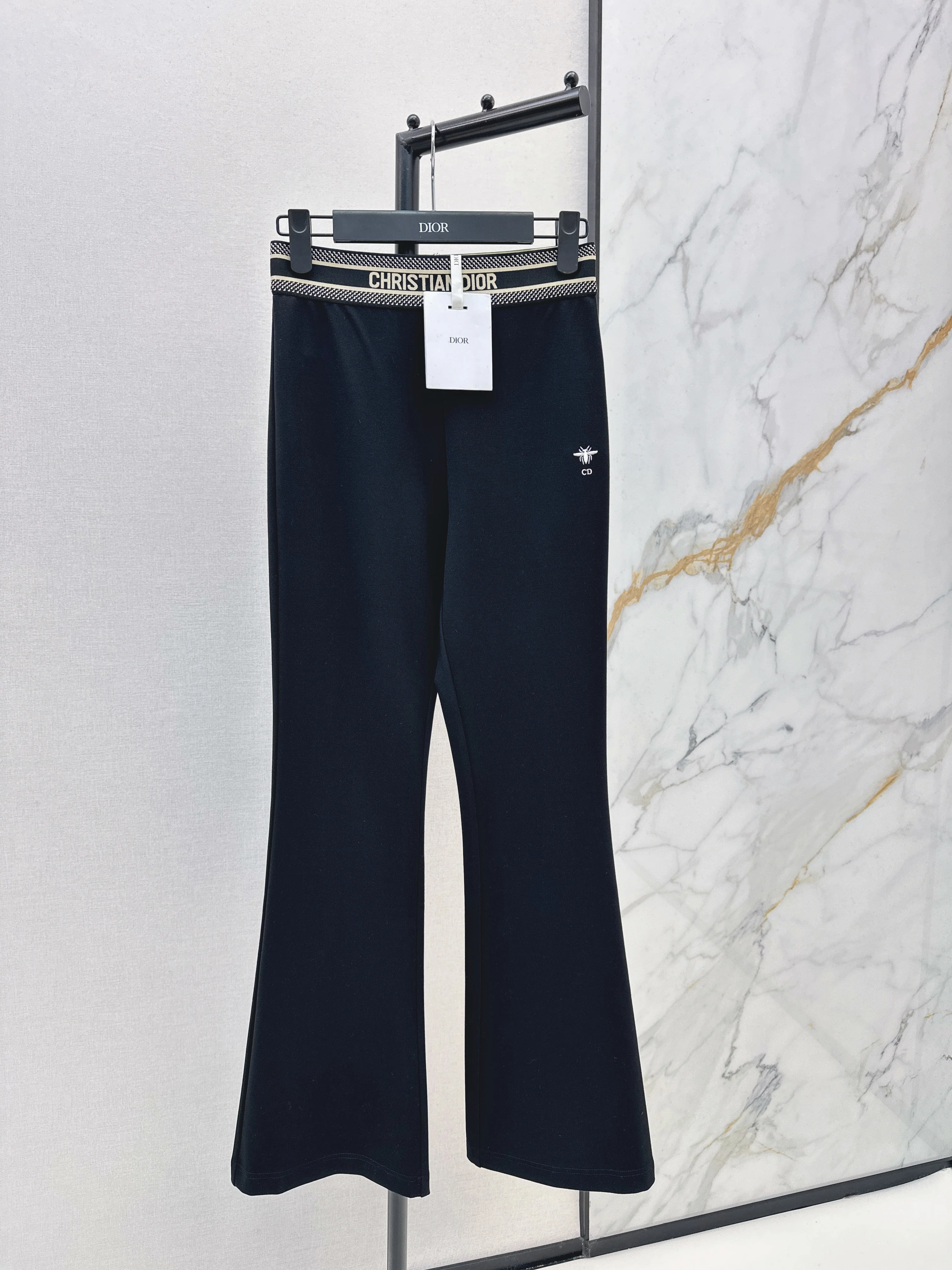 CD NEW flared legging