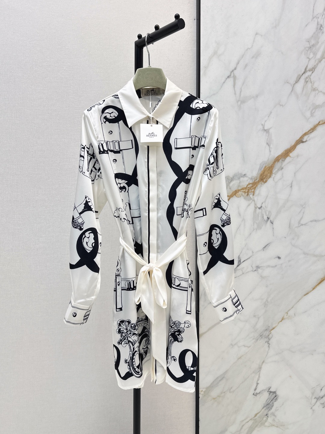 Herm New silk dress