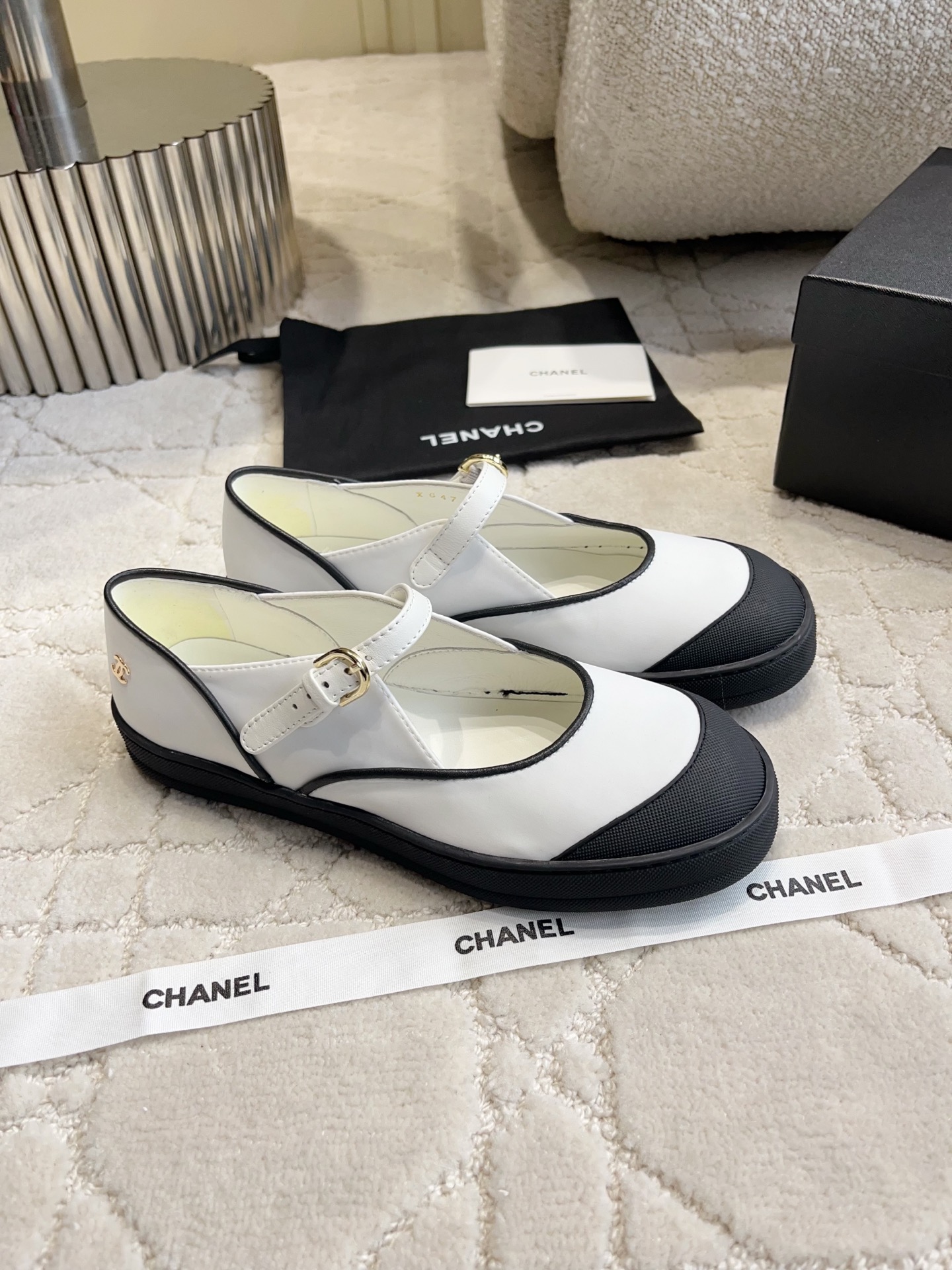 Chan NEW Color-block Mary Jane shoes