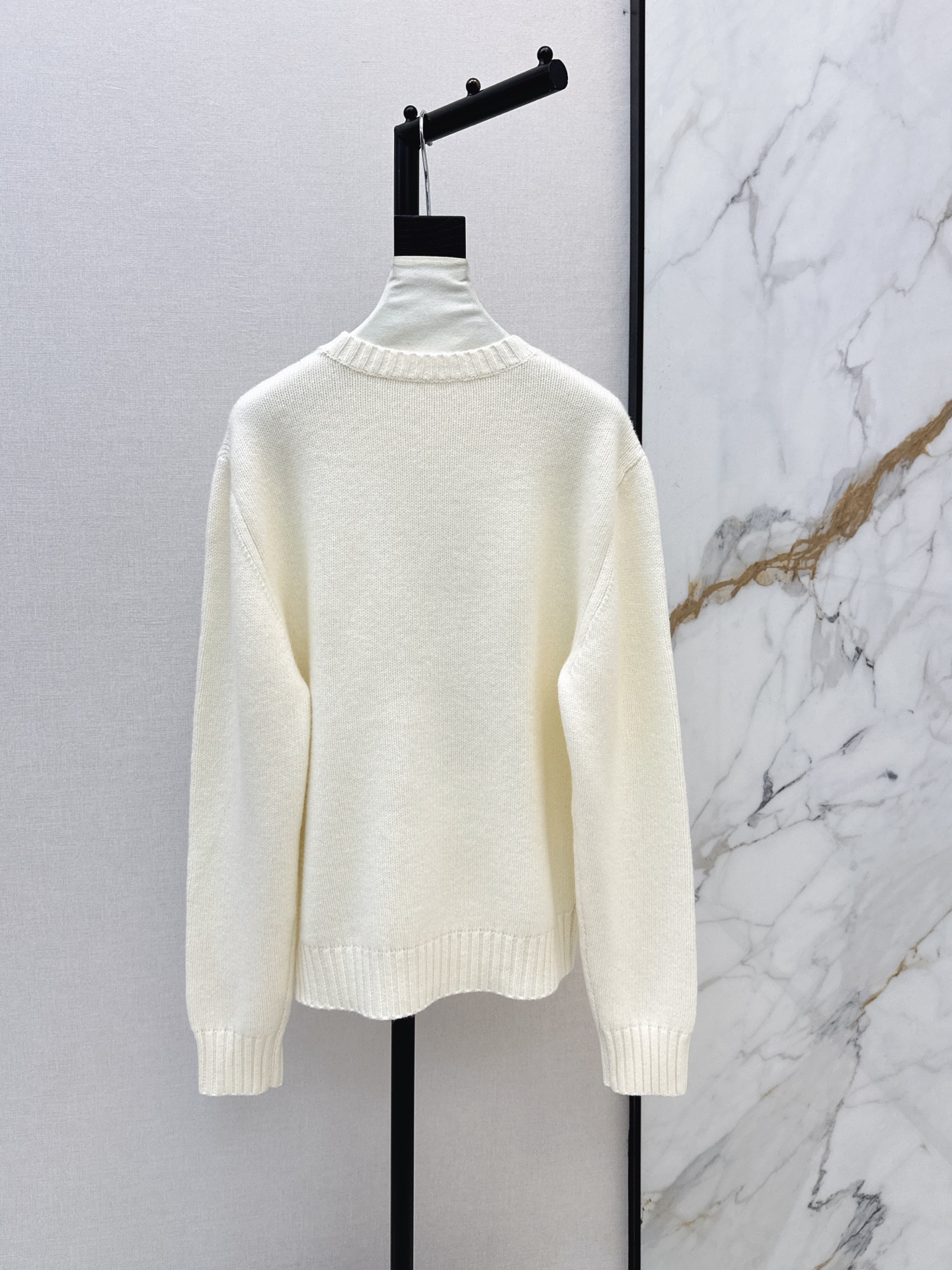 Ral New sweater