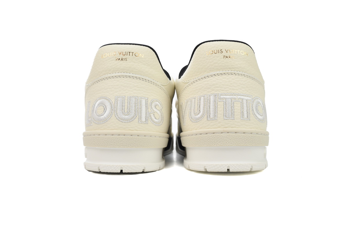 Pkkicks God Batch LOUIS VUITTON Trainer Monogram Flower Black