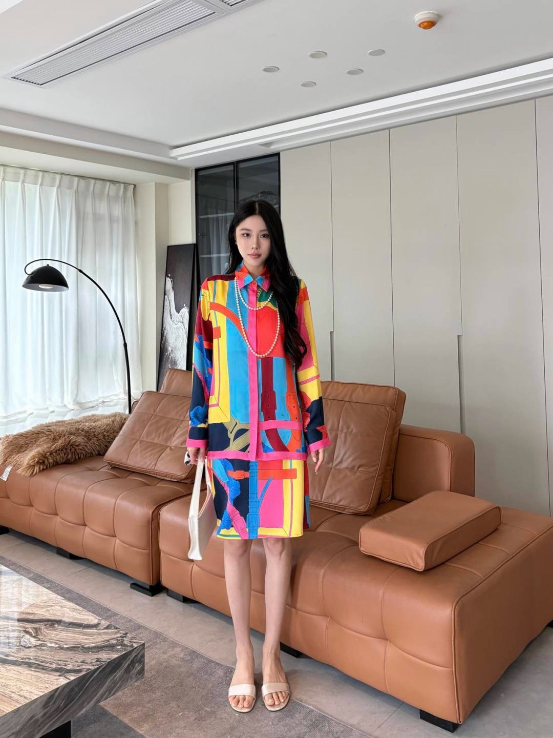 Herm New printed silk skirt