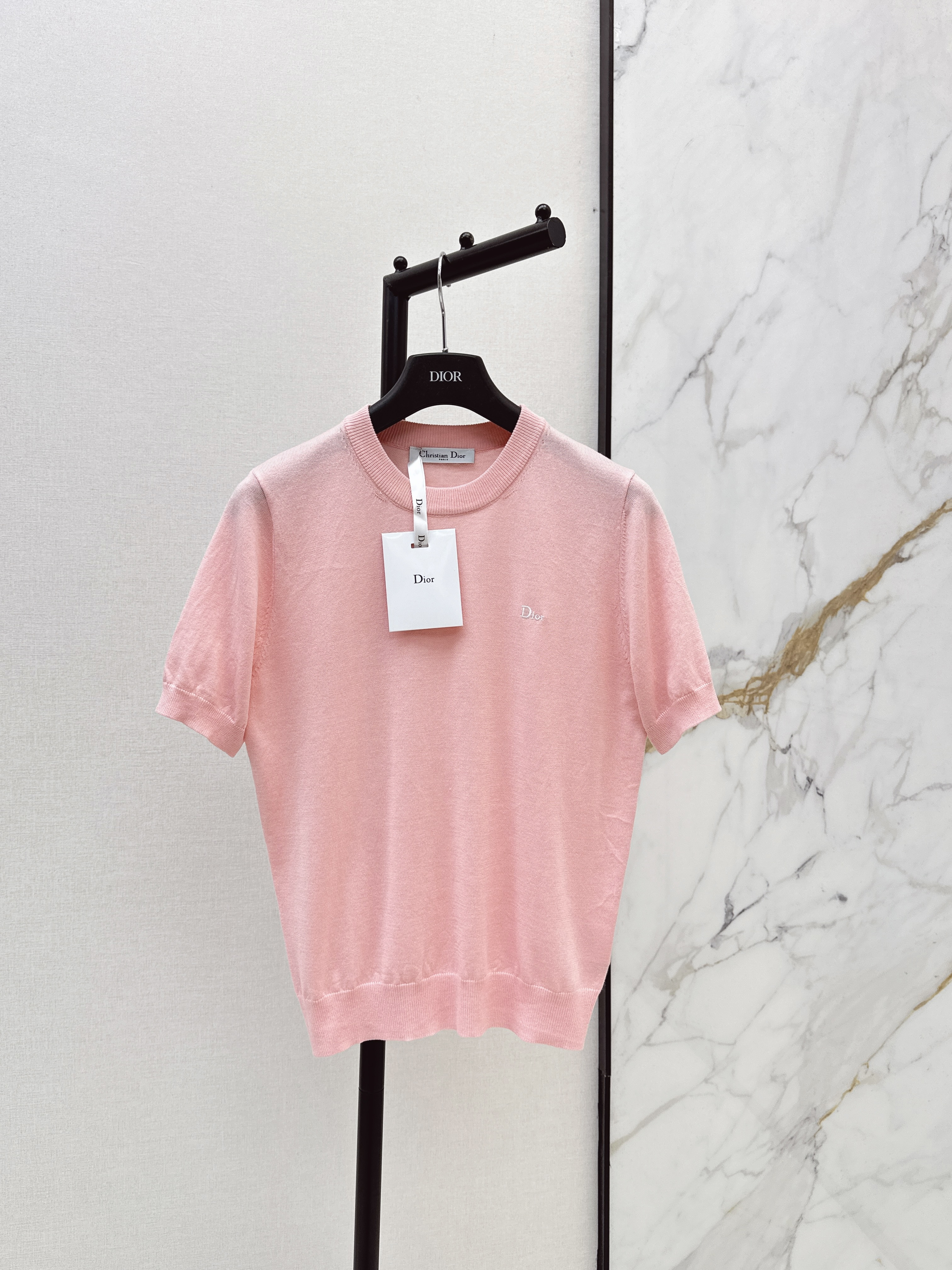 CD New embroidered knitwear