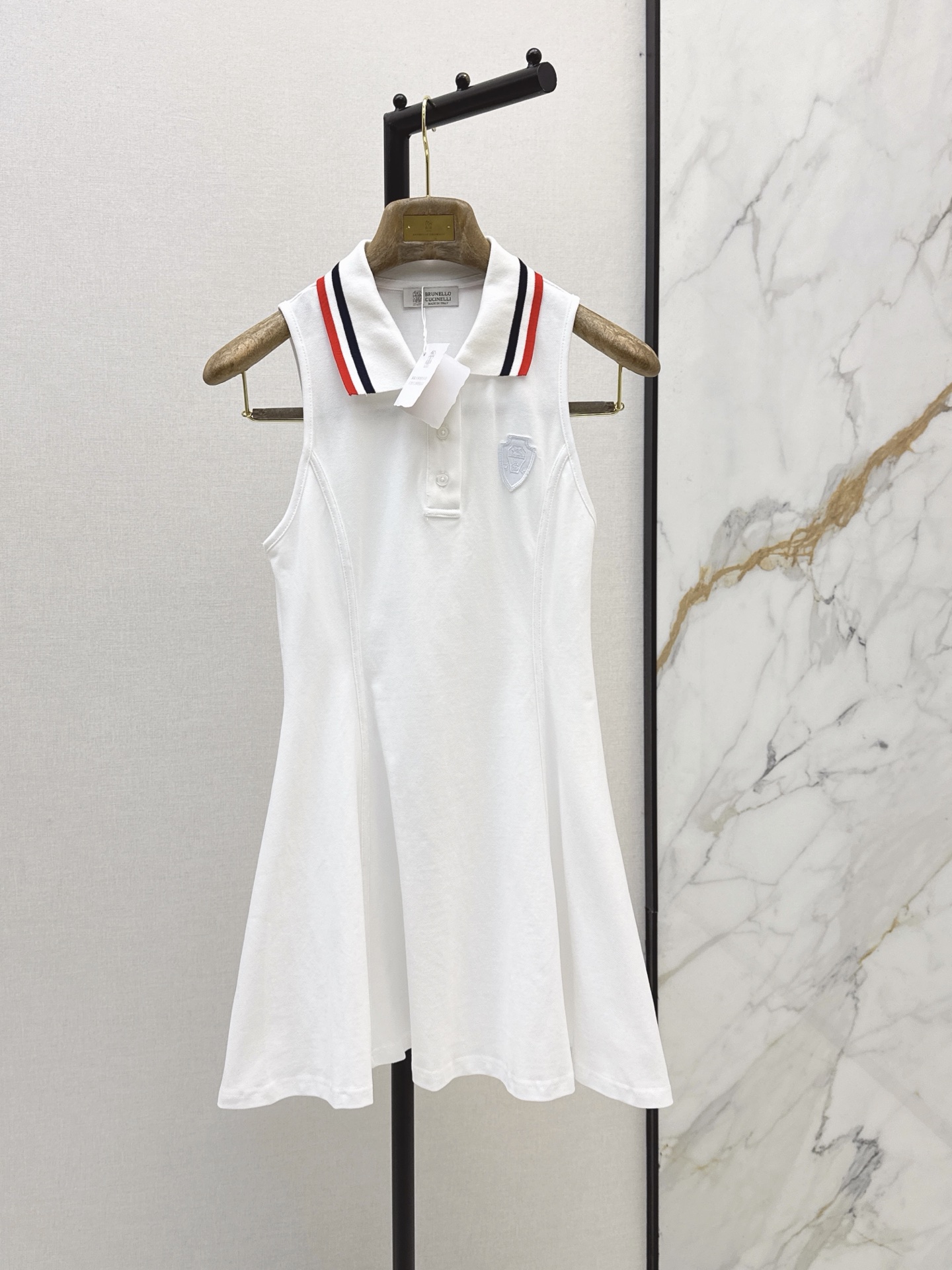 Brun New sleeveless polo dress