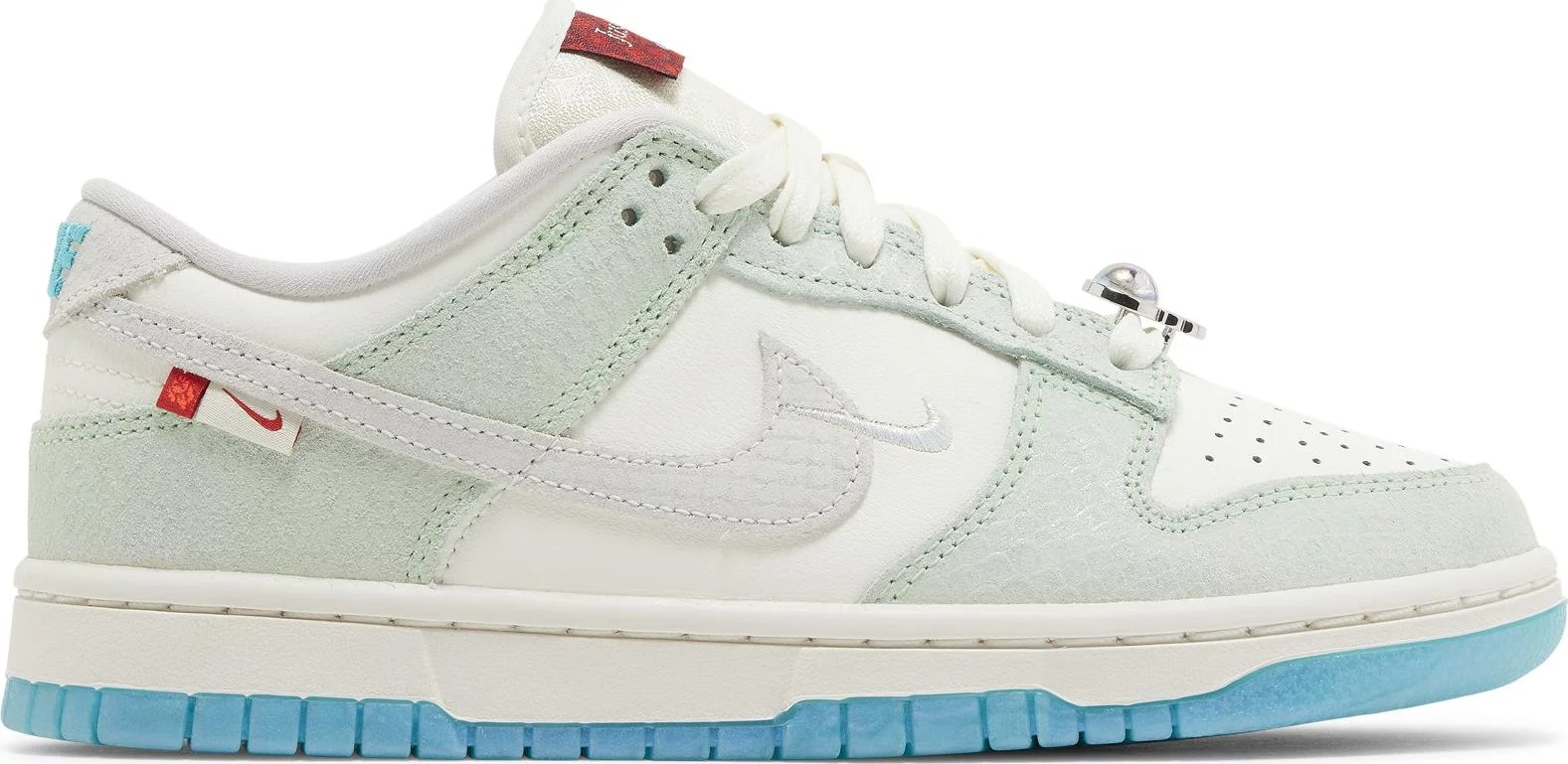 Wmns Dunk Low LX 'Year of the Dragon' FZ5065-111