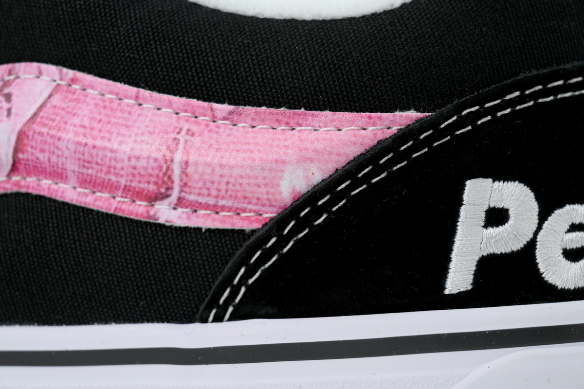 Peaches x Vans Knu-Skool 'Black Pink' VN0009QCB9P