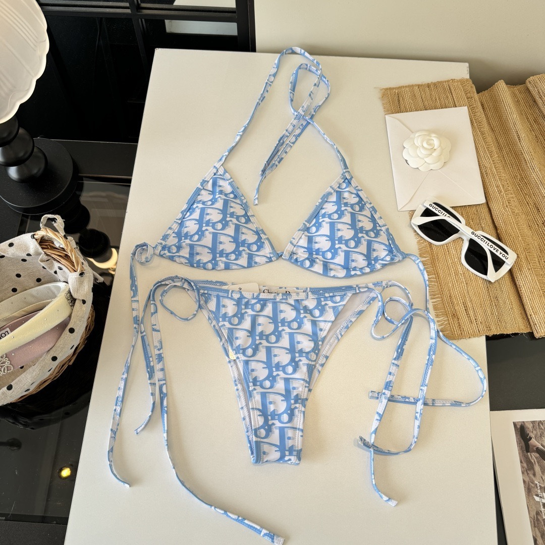 CD New  swimsuit