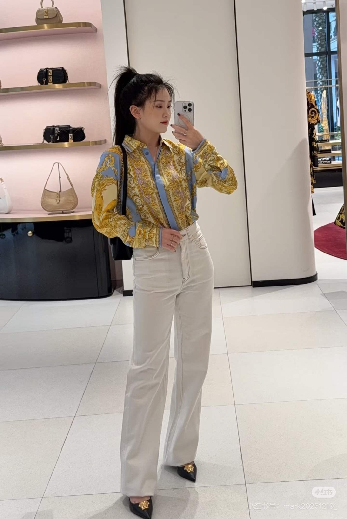 Ver New print silk shirt