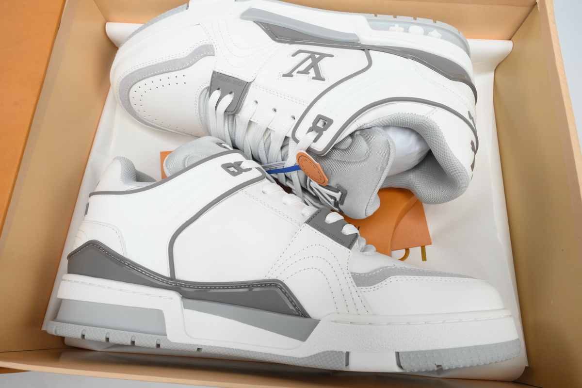 Pkkicks God Batch LOUIS VUITTON Trainer White ash