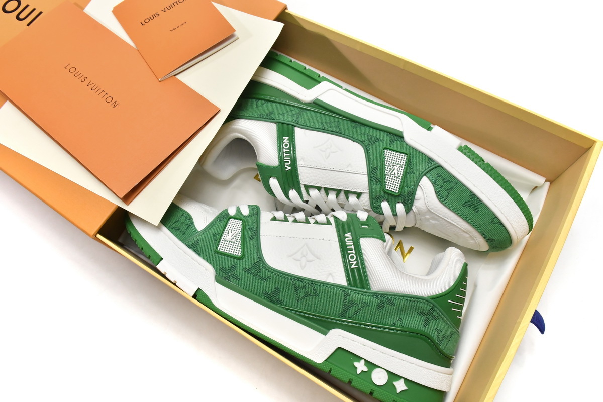 Pkkicks God Batch LOUIS VUITTON Trainer Green Cloth Surface VL1201