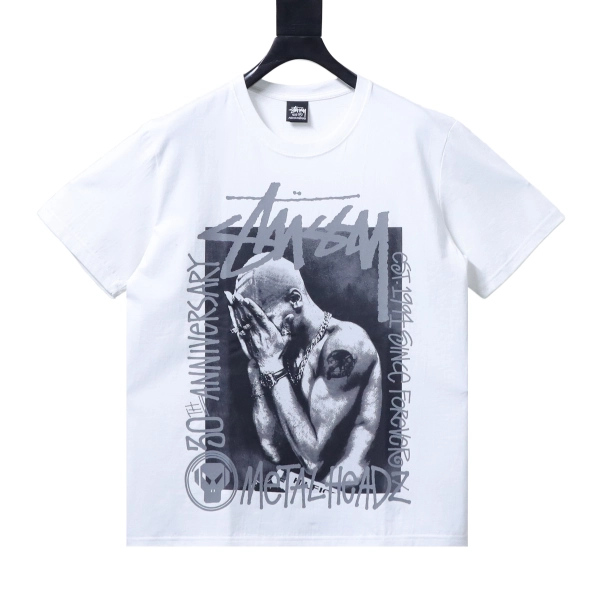 Stussy x Metalheadz Collaboration Short Sleeve Shirt with Logo Print on Chest - white