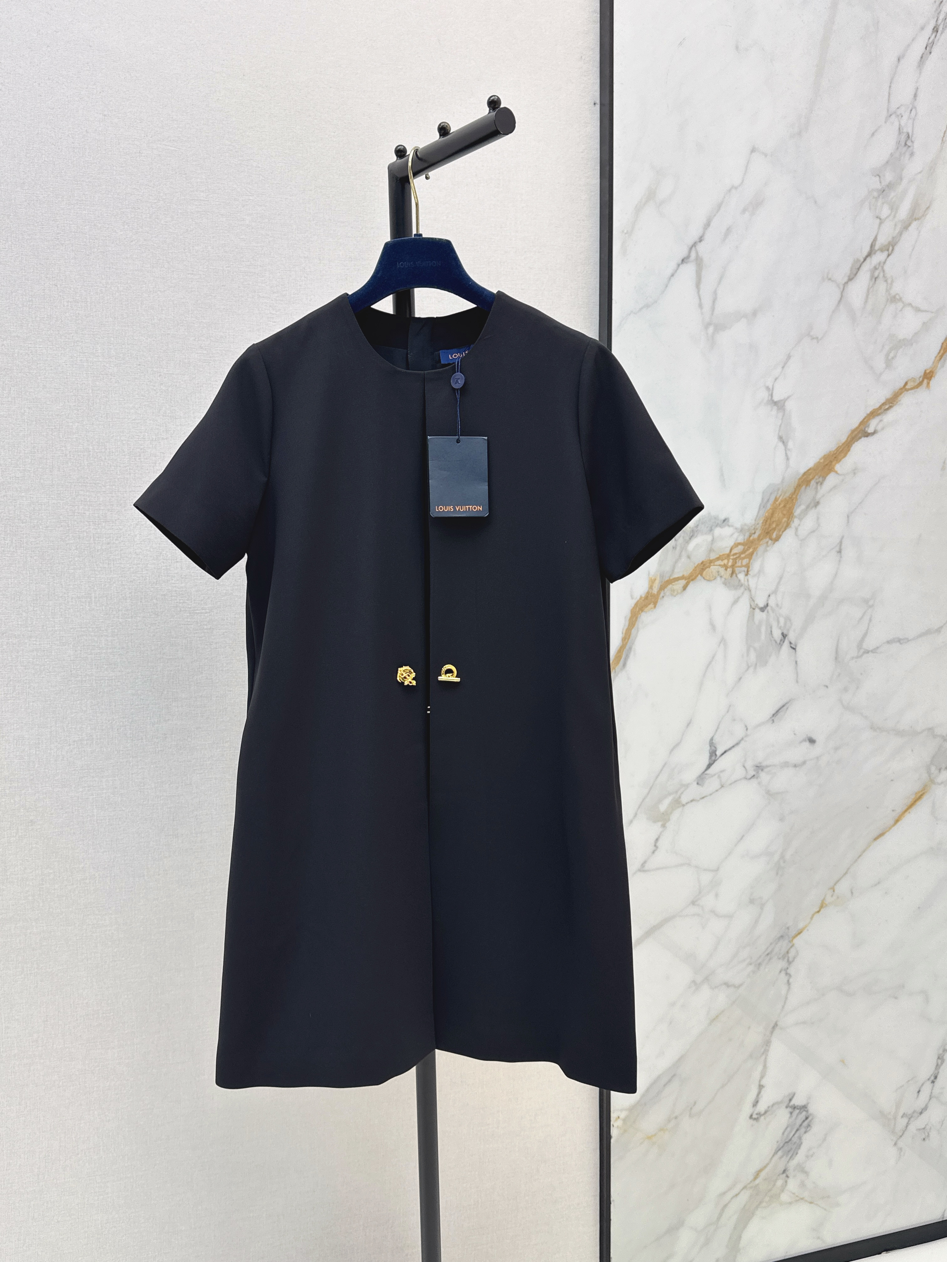 Louis New Metal buckle short-sleeve dress