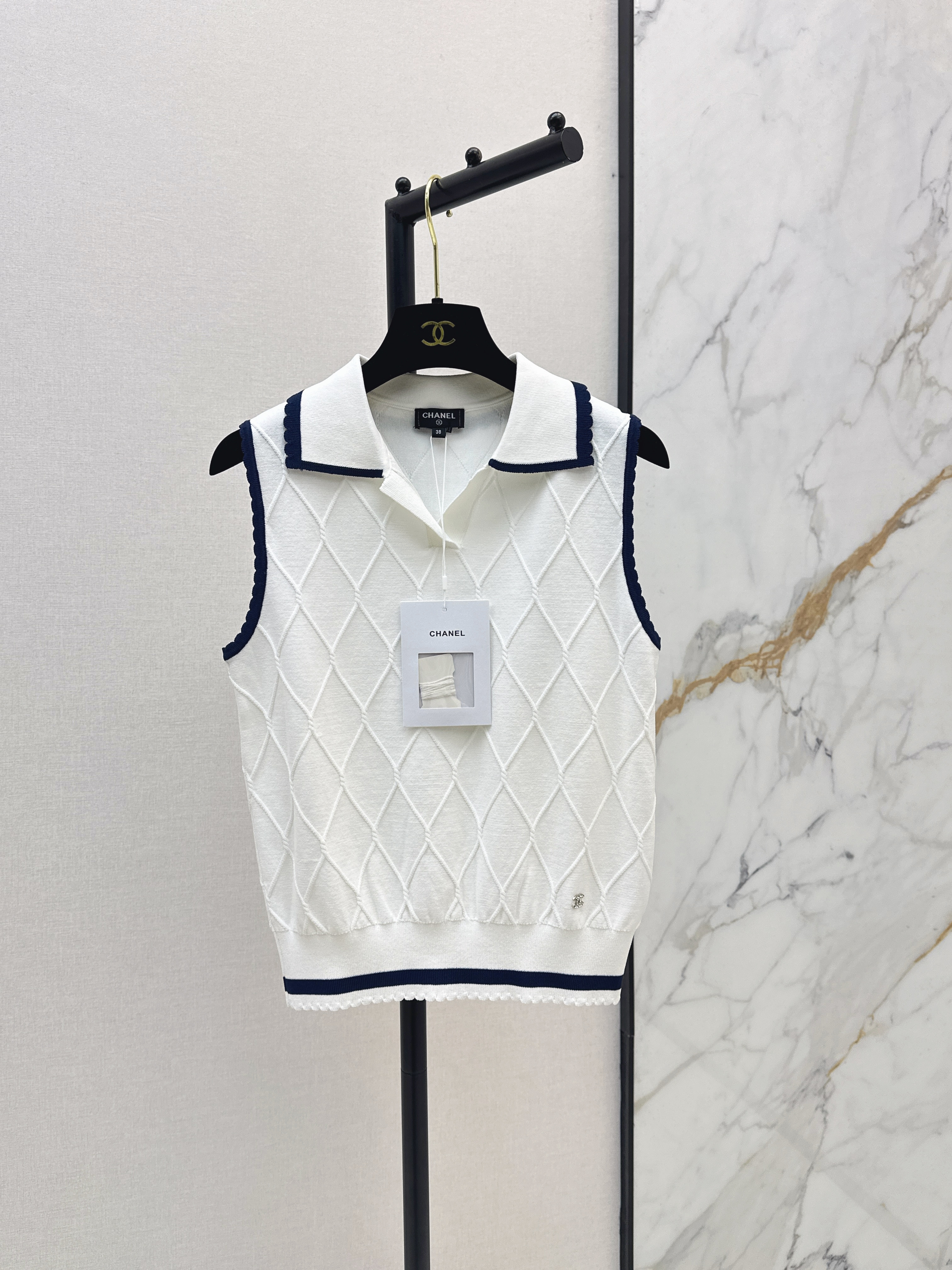 Chan New Knitwear
