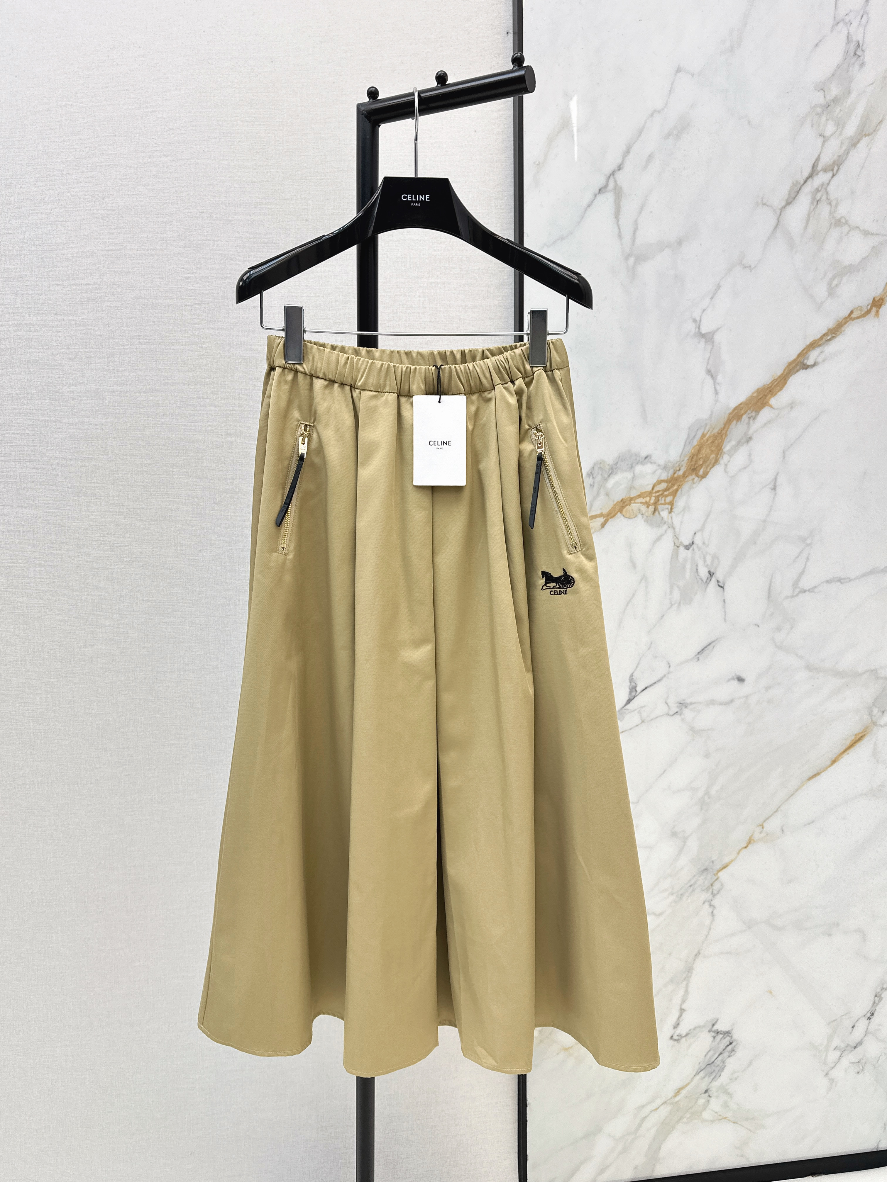 Celi New casual skirt