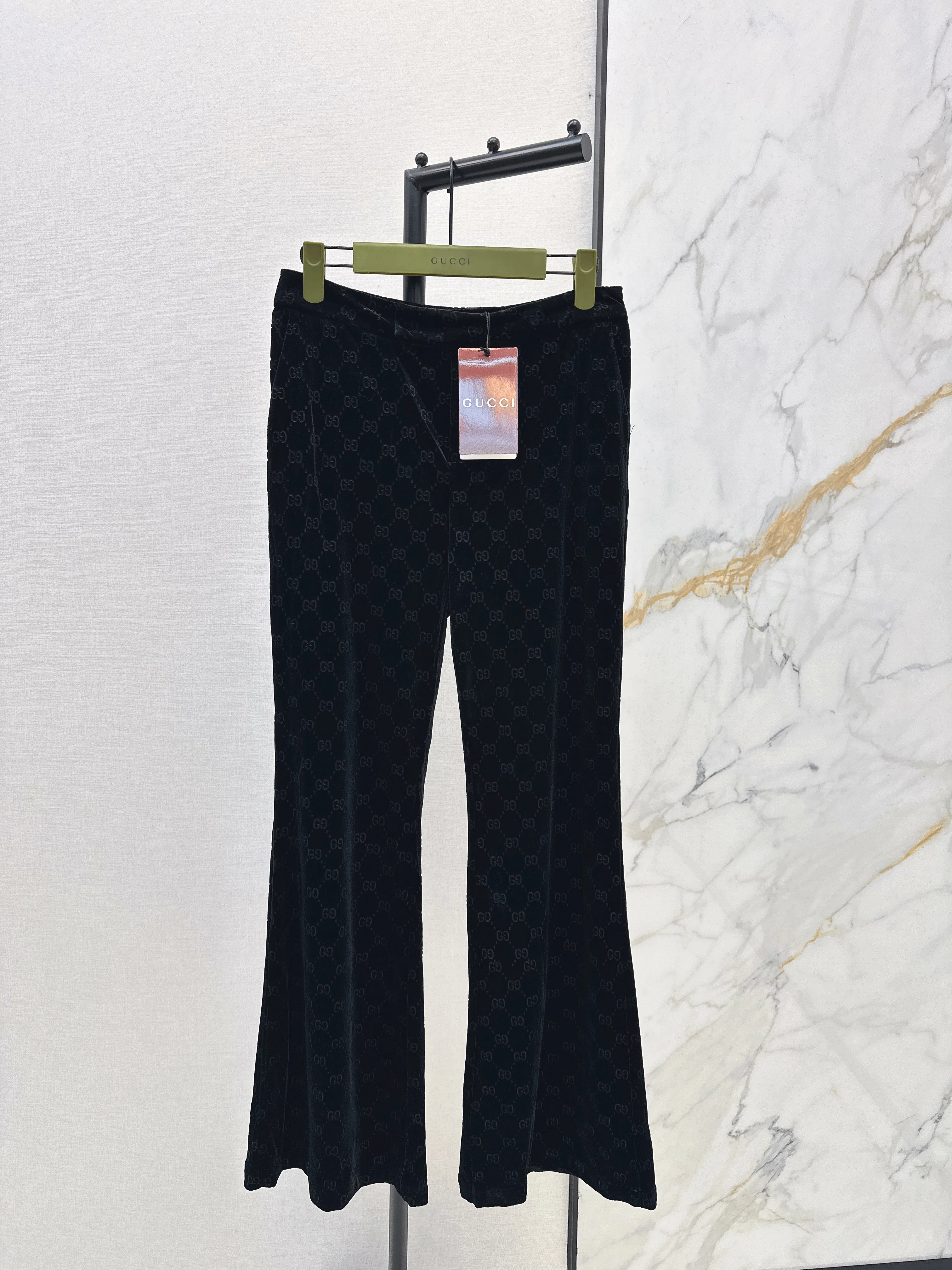 Guc NEW velvet pants
