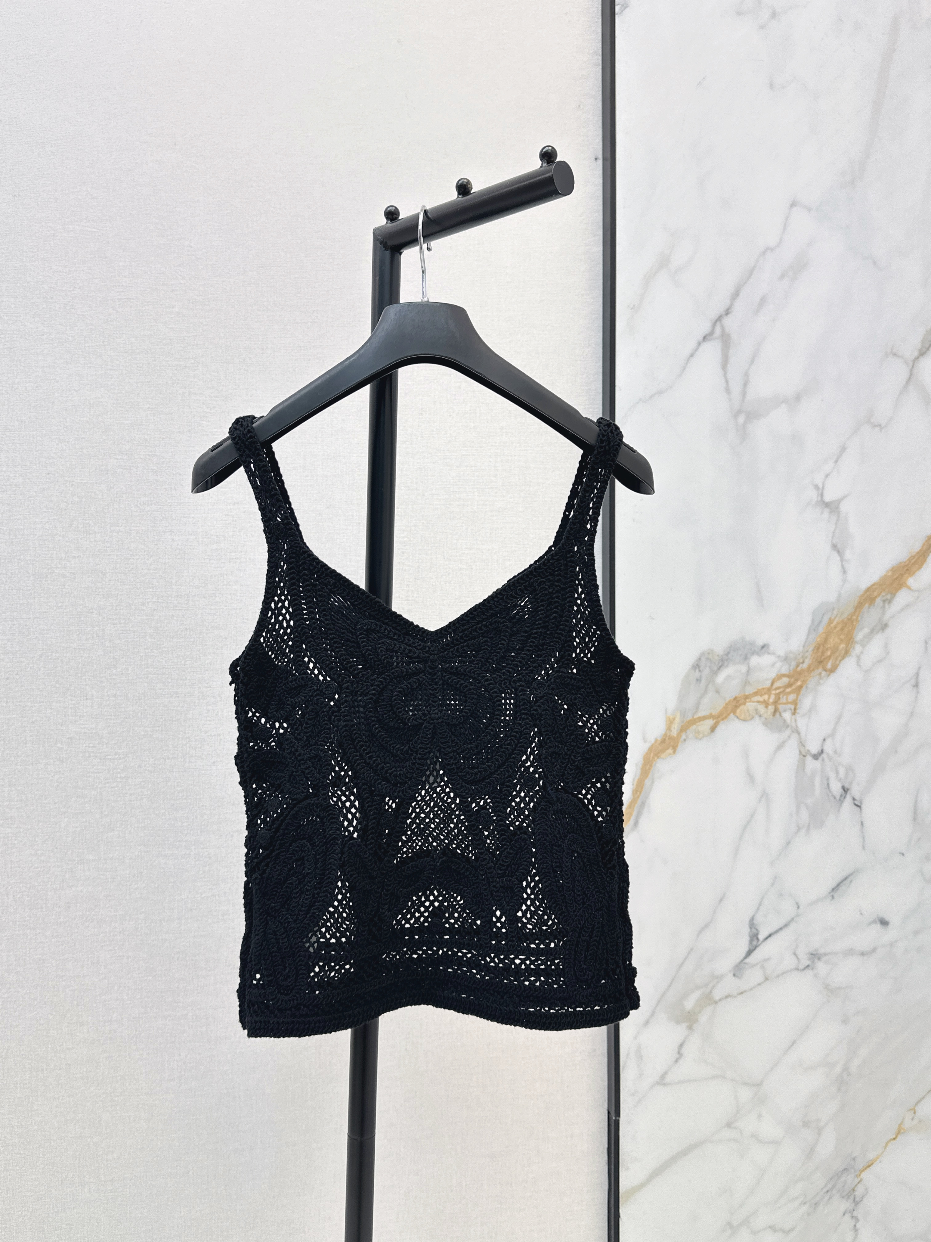 CD New Crochet Vest