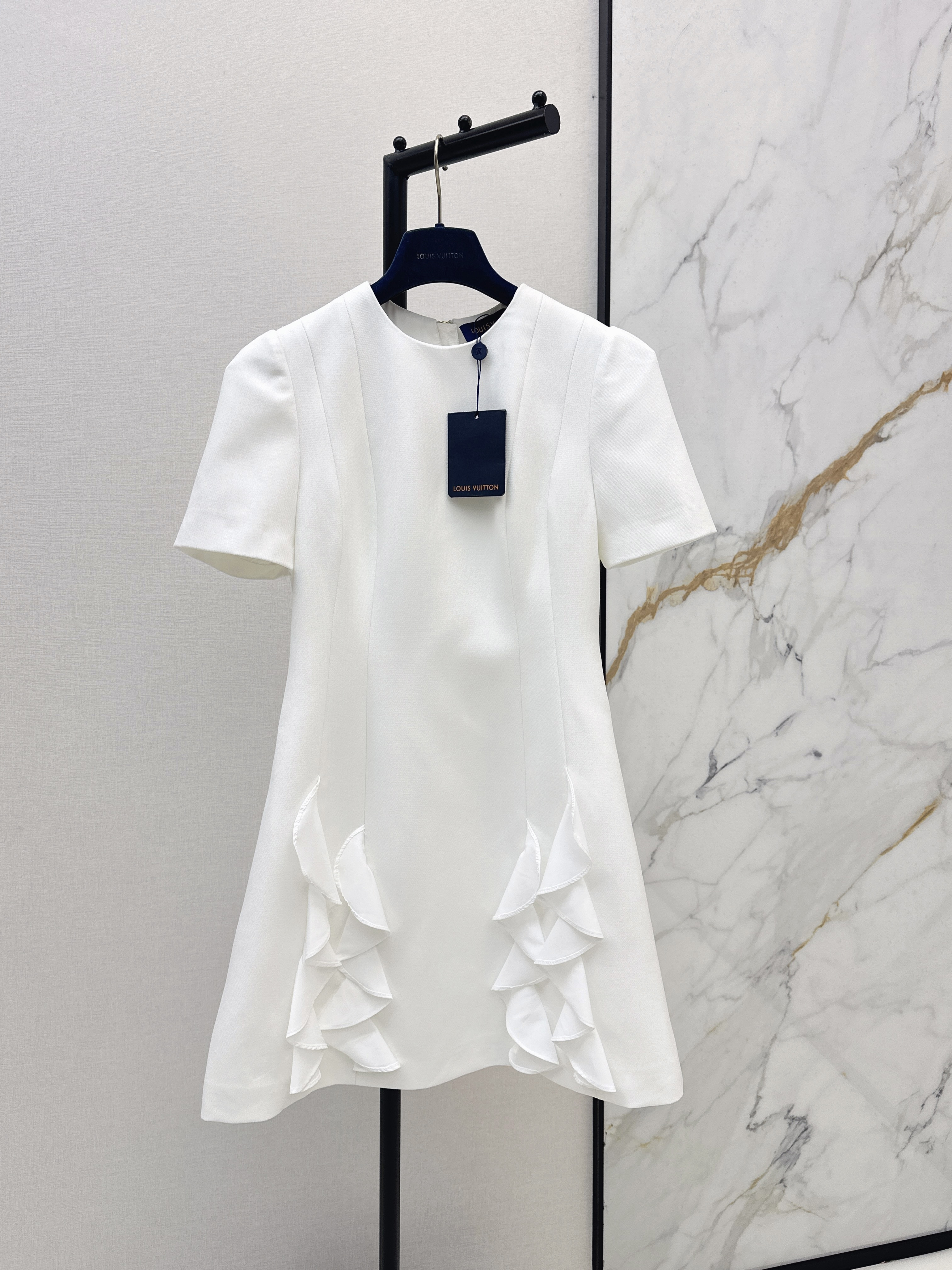 Louis New dress