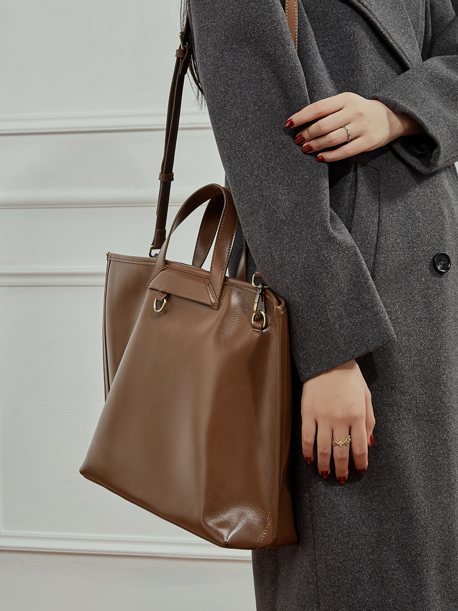 Structured Leather Tote Bag for Women