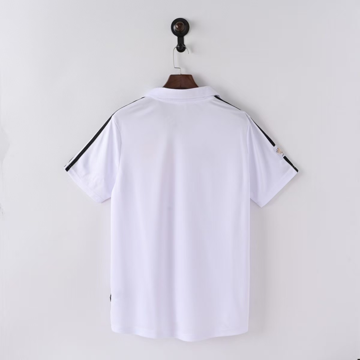Real Madrid 01-02 home retro jersey