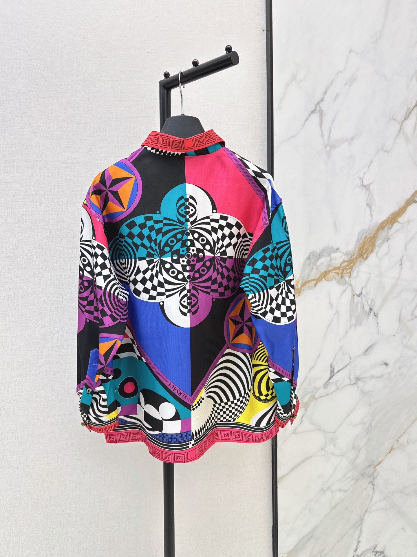 Ver New Printed silk shirt