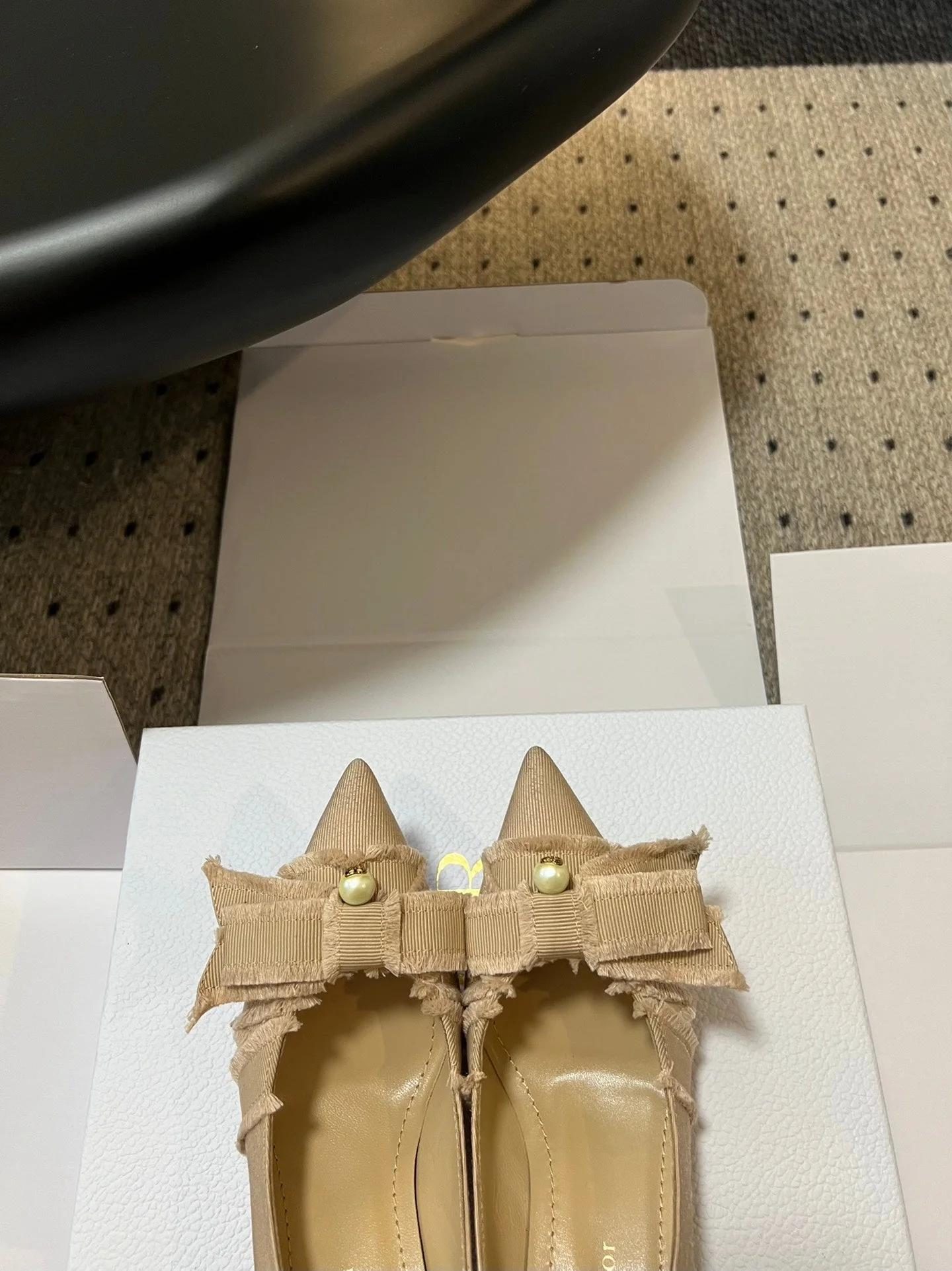 D* New Arrival Bow Pearl Kitten Heel Shoes