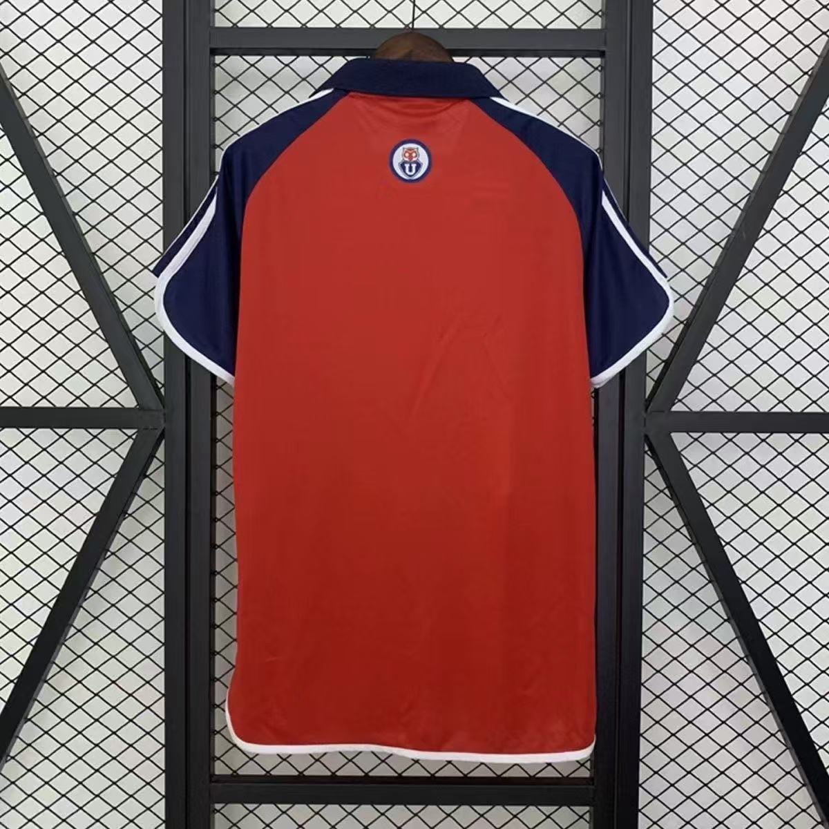 Chile 01-02 home replica old jersey classic short sleeved shirt