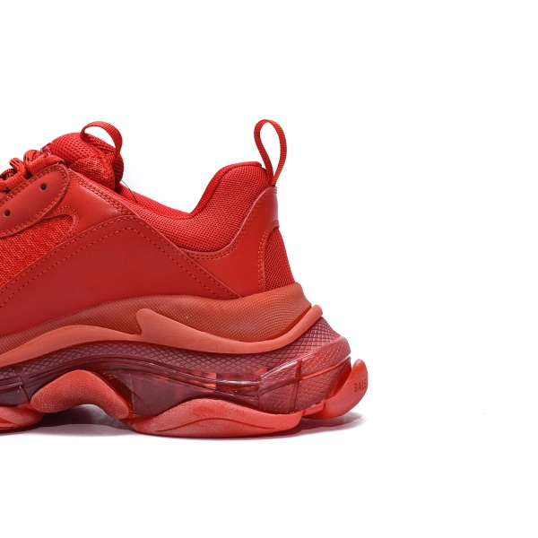 Balenciaga Triple S Red Clear Sole 541624W09O16500