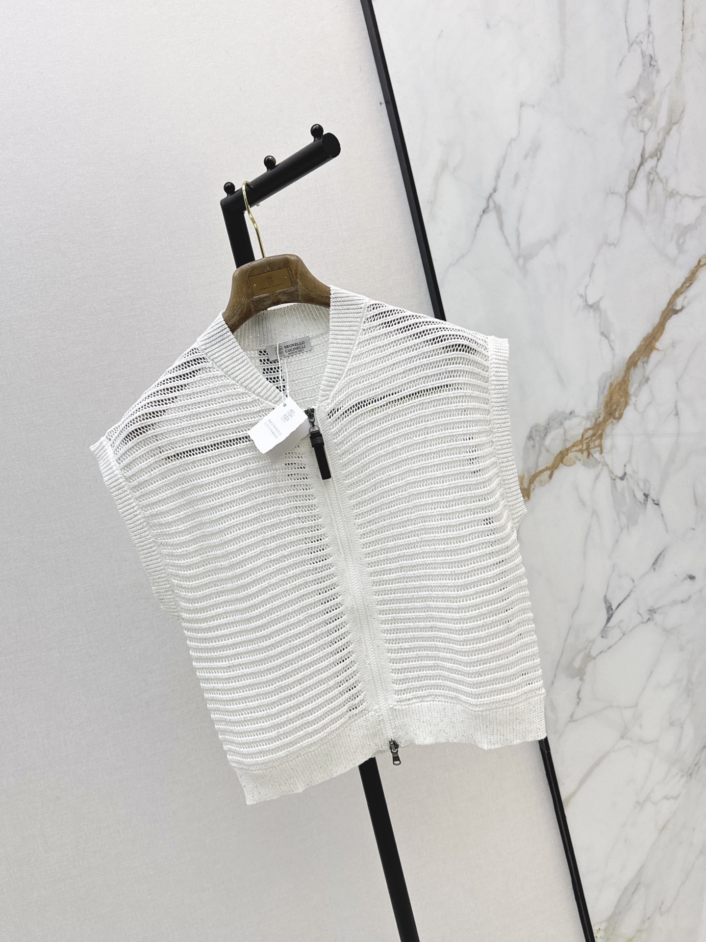 Brun New Hollow-out Knit Cardigan