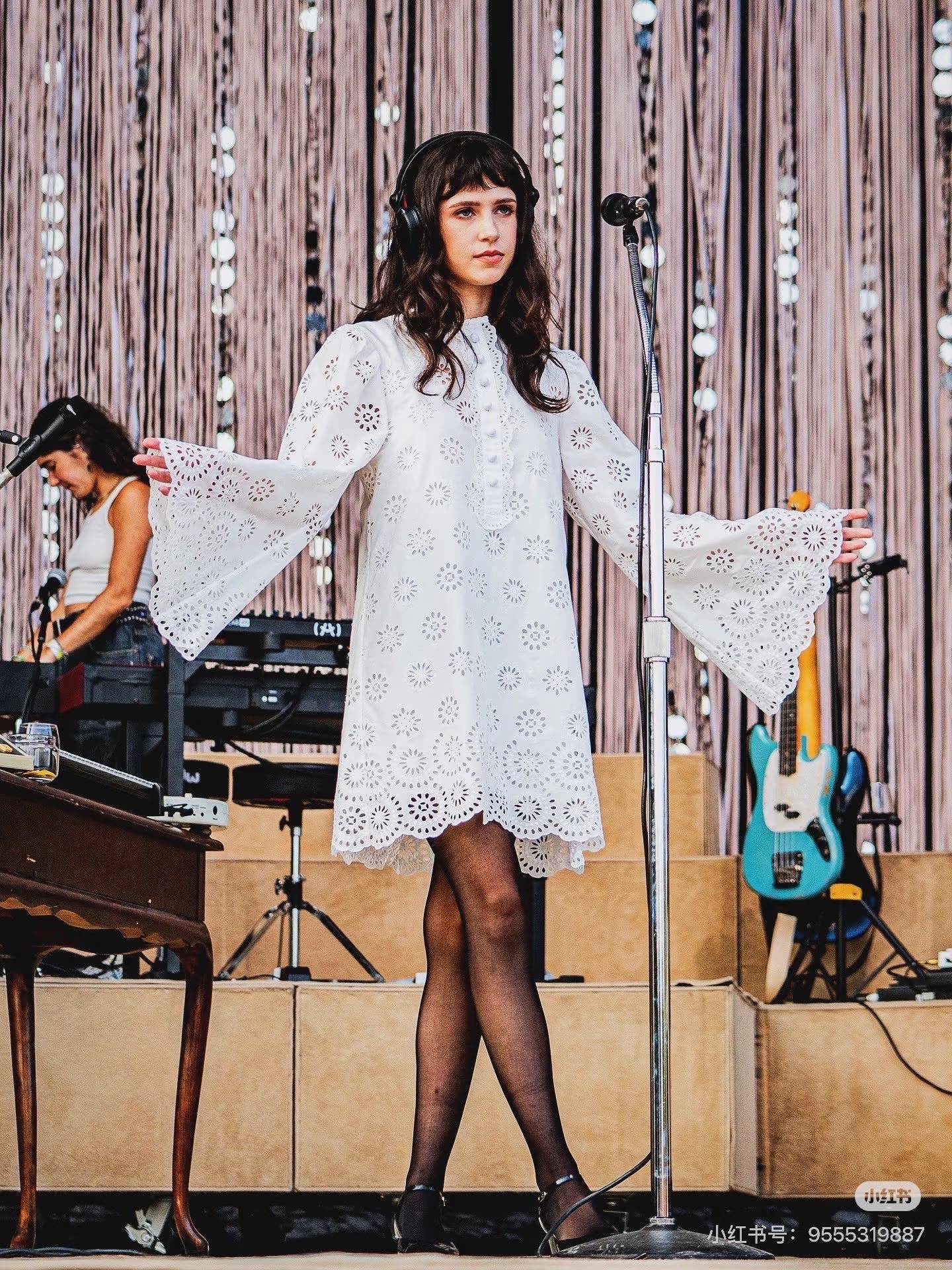 Ch1o NEW floral hollow dress