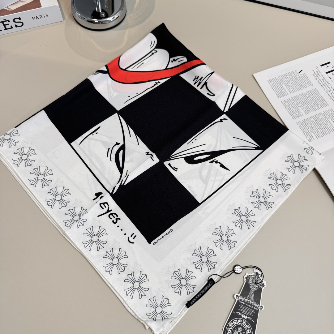 Chro New Silk square scarf