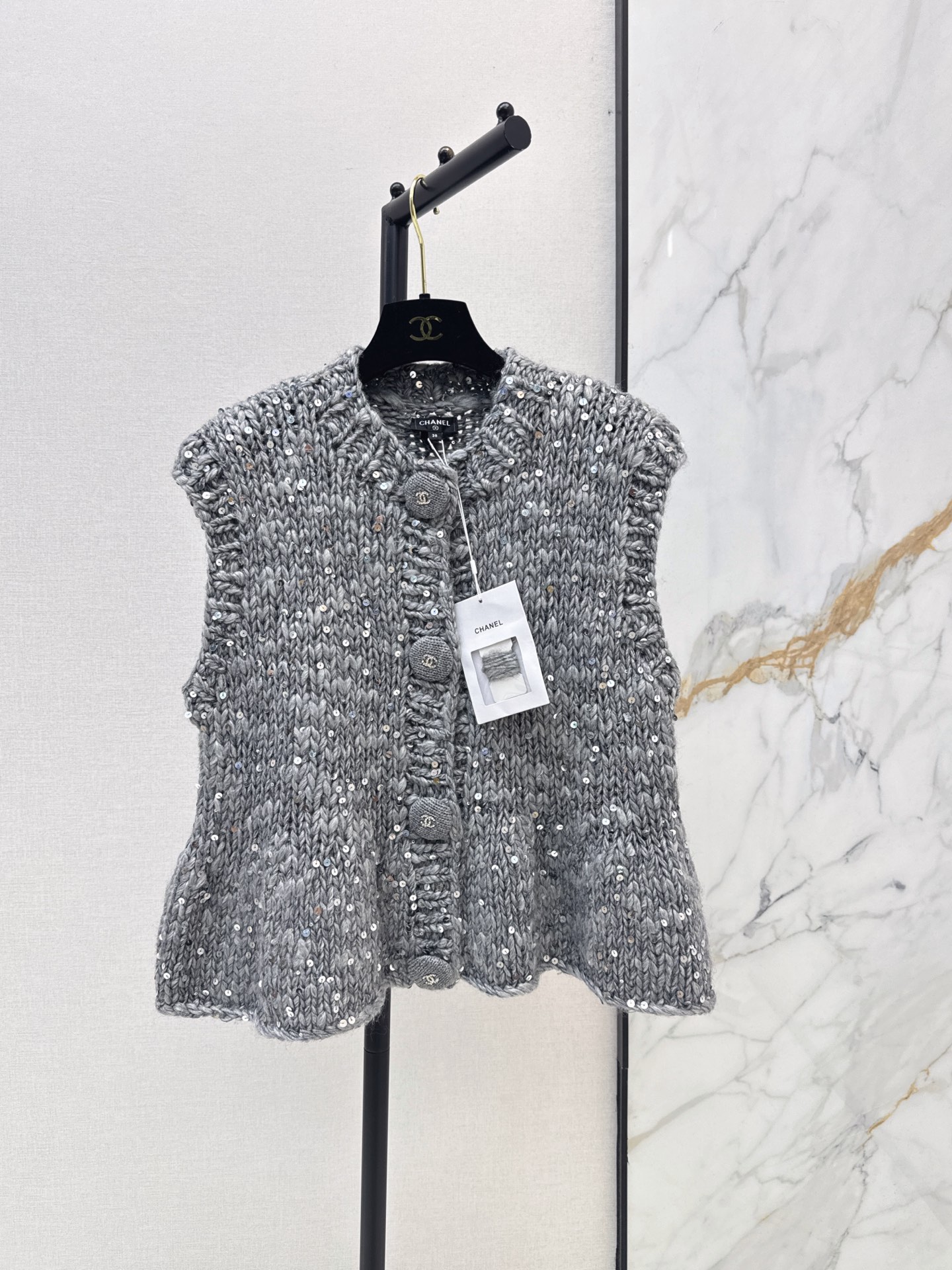 Chan New vest