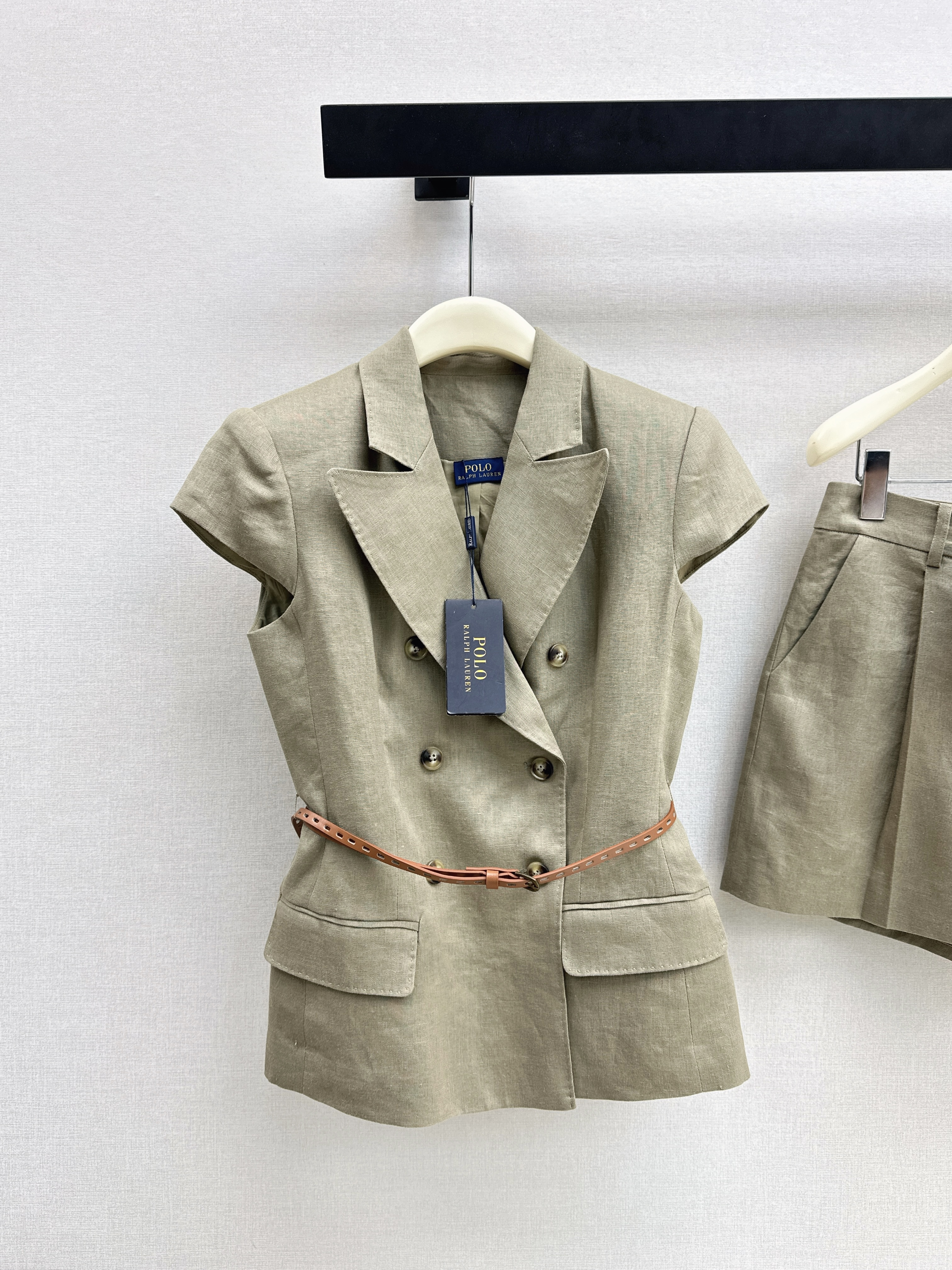 Ral New belted top