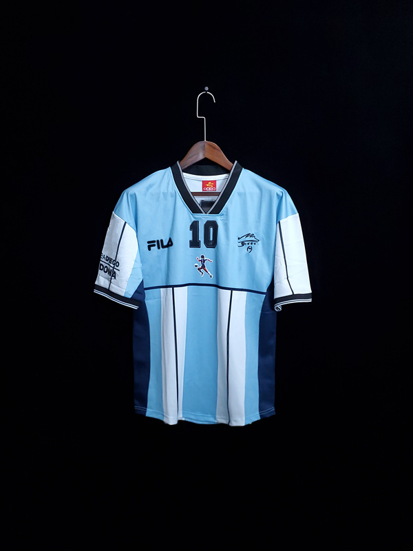 Retro Argentina Commemorative Edition 2001 Model