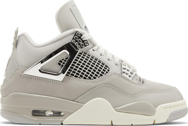 Wmns Air Jordan 4 Retro 
