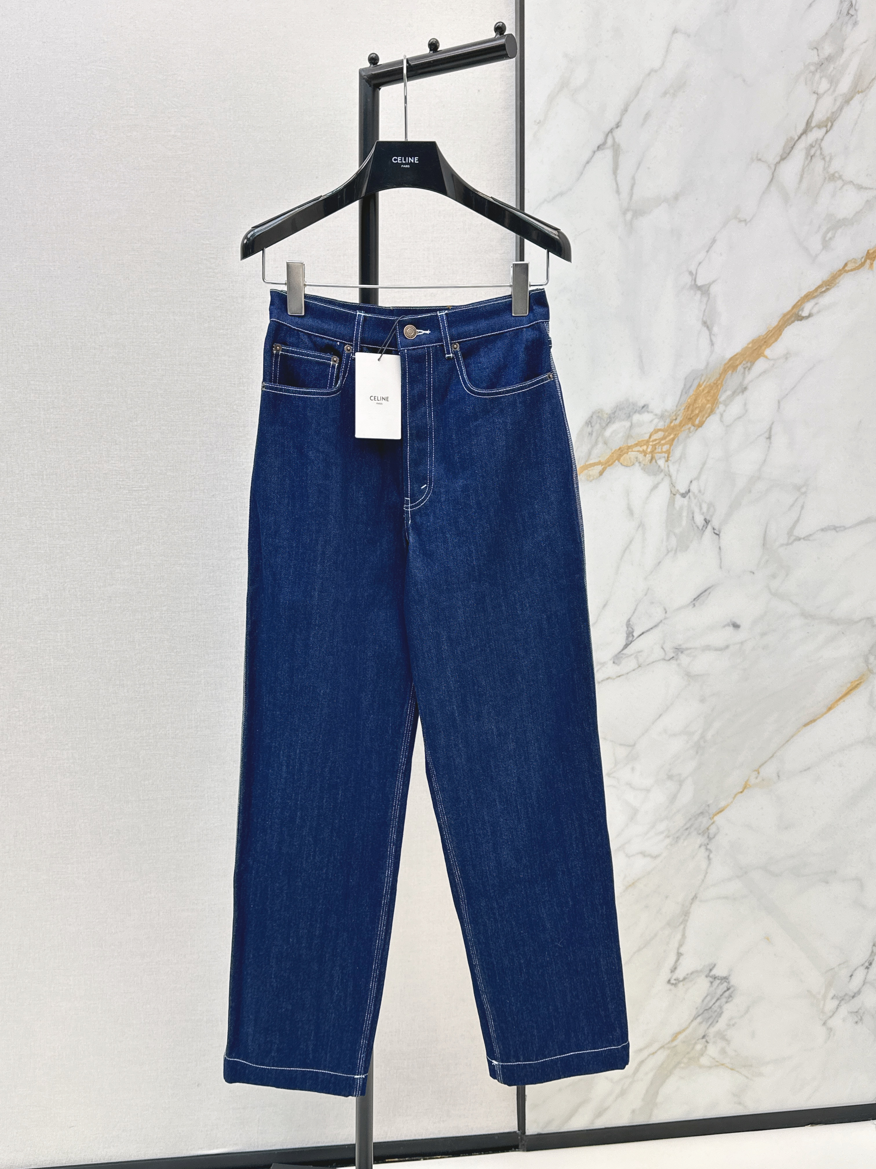 Celi New jeans