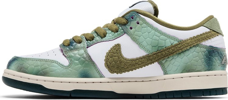 Alexis Sablone x Dunk Low SB 'Chameleon' HJ3386-300