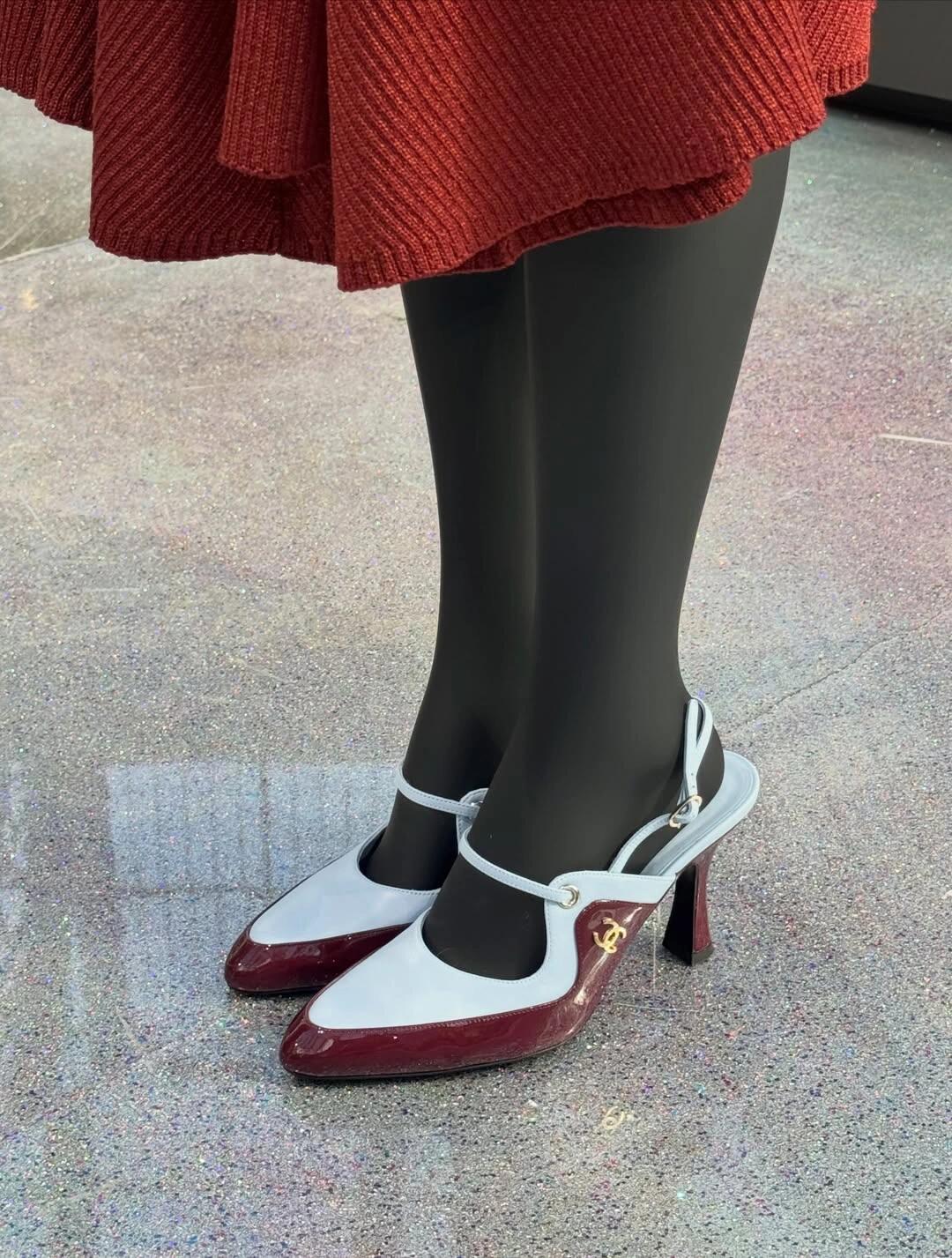 Chan New high heels