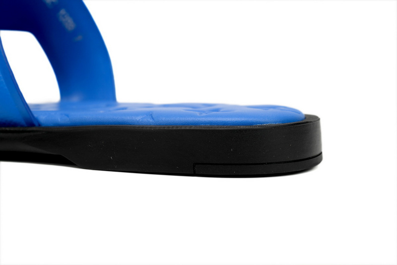 Pkkicks God Batch LOUIS VUITTON Oasis Blue Leather Surface