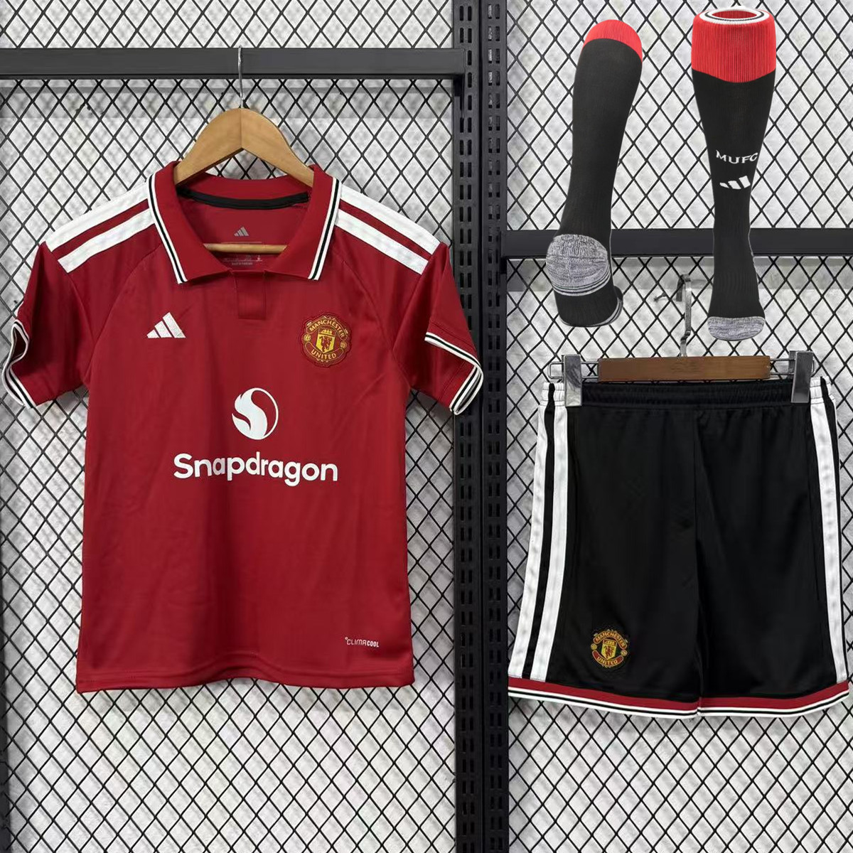 Manchester United Home Kids Suit & Socks 26/27