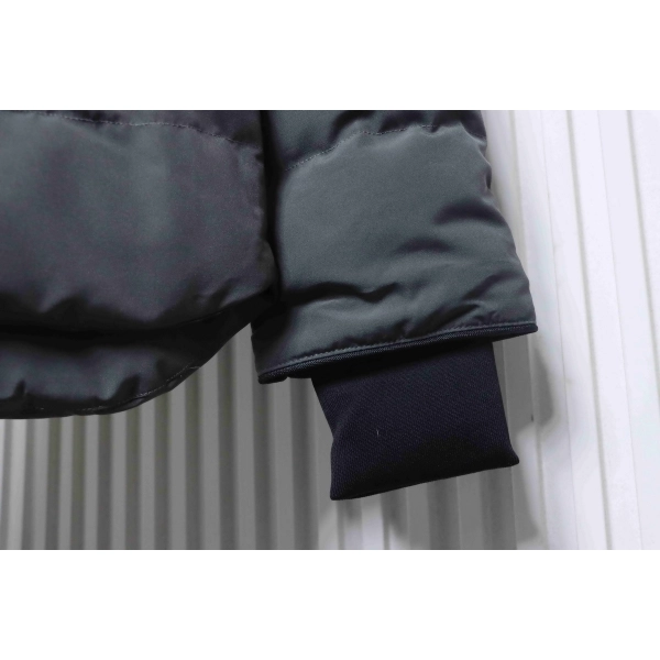 CANADA GOOSE MacMillan Parka 17 Gray   Black label
