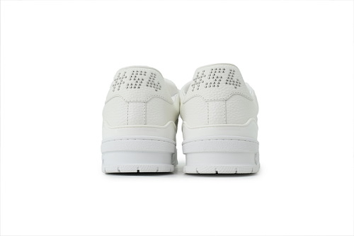 Pkkicks God Batch Louis Vuitton Sneakers White rivets (NFC)