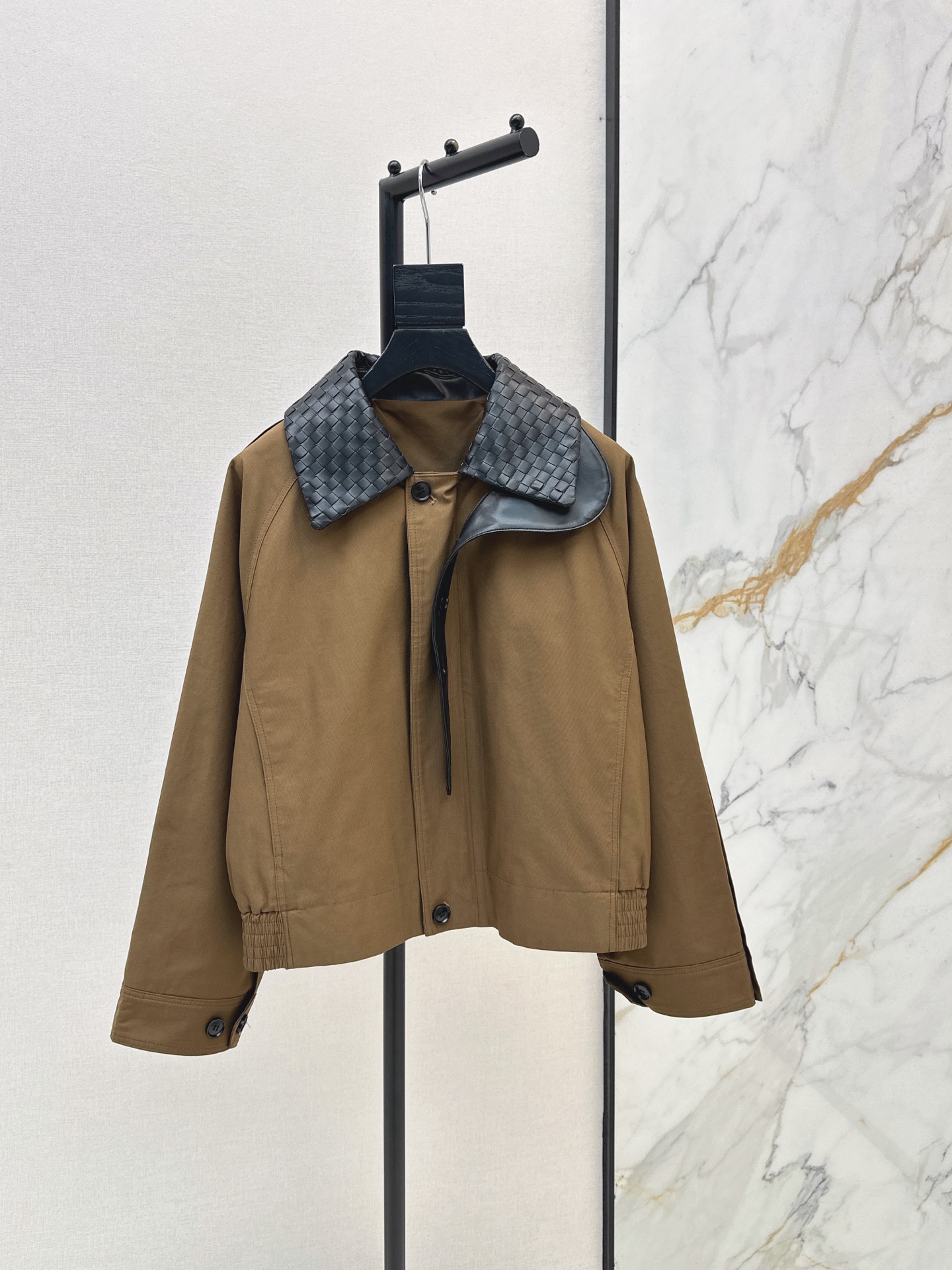 Botte New woven Canvas jacket with leather collar