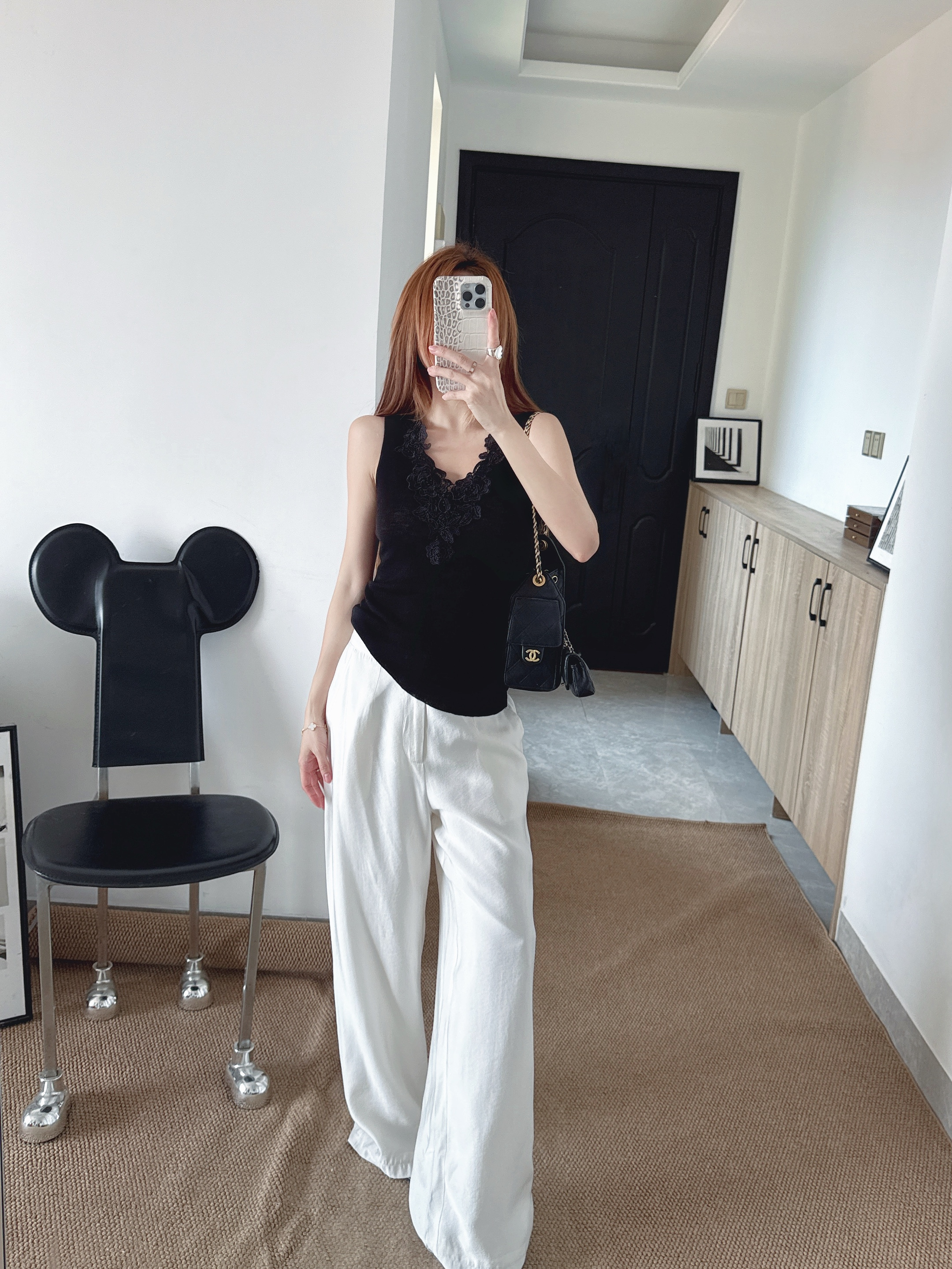 Chol New spliced lace sleeveless knit top