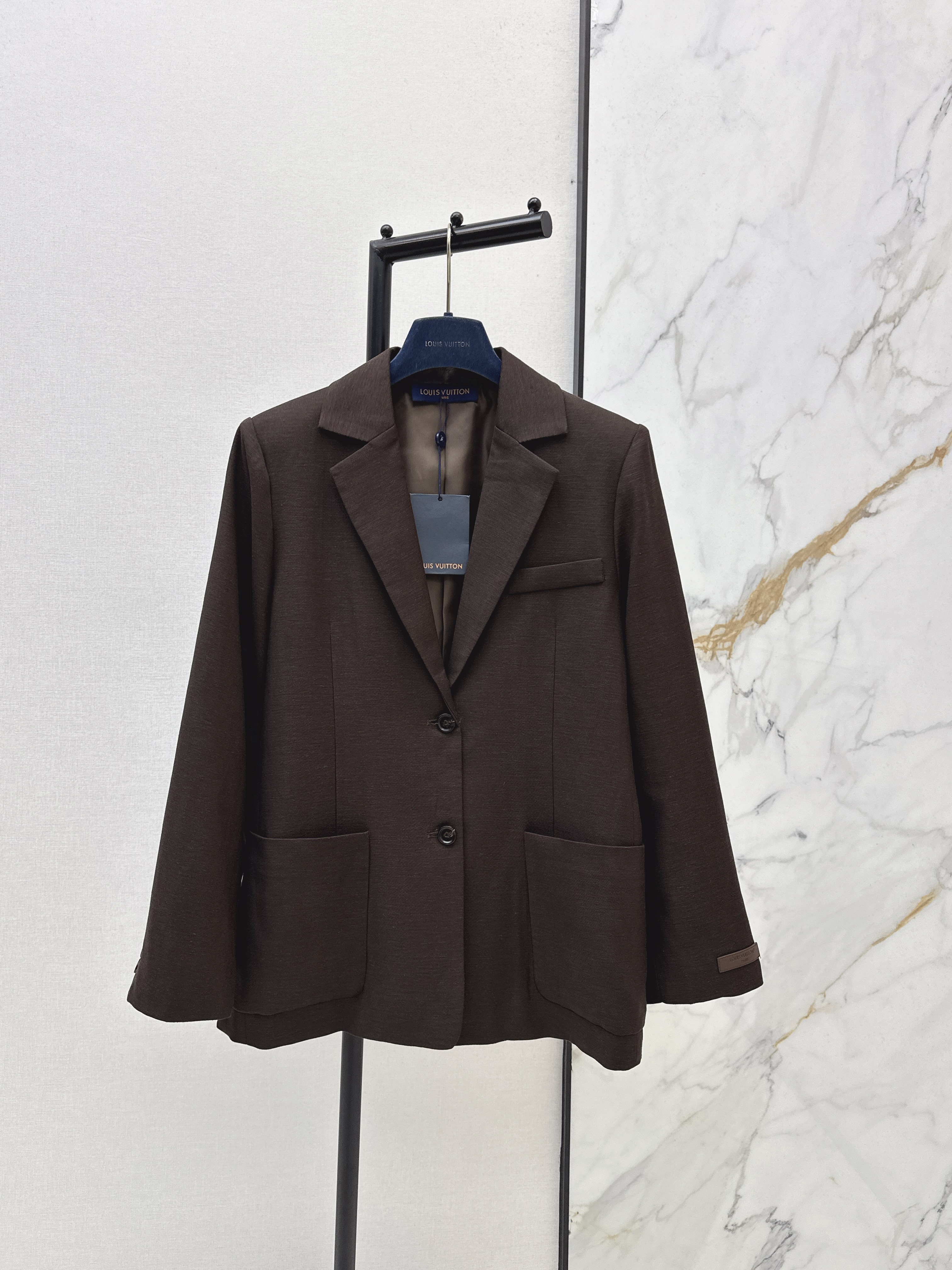 Loui NEW blazer