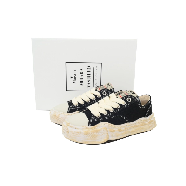 Mihara Yasuhiro  Retro Black And White NO.735