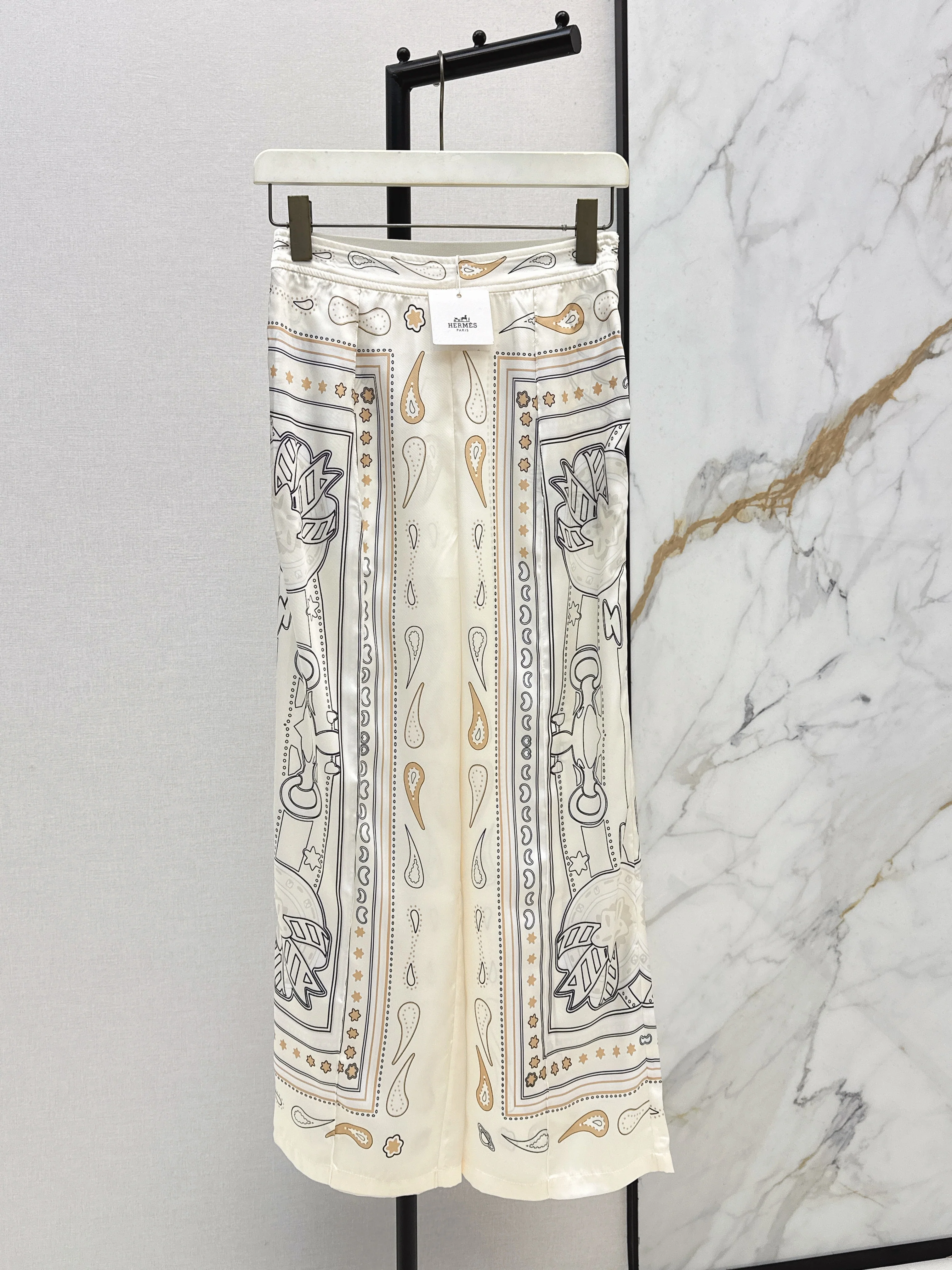 Herm NEW print pants