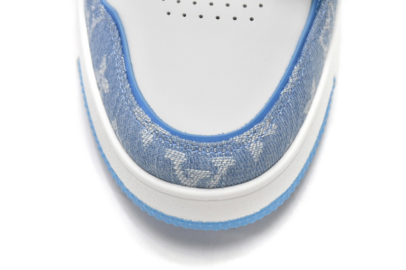 Pkkicks God Batch LOUIS VUITTON Trainer Blue Cloth Surface GO0232