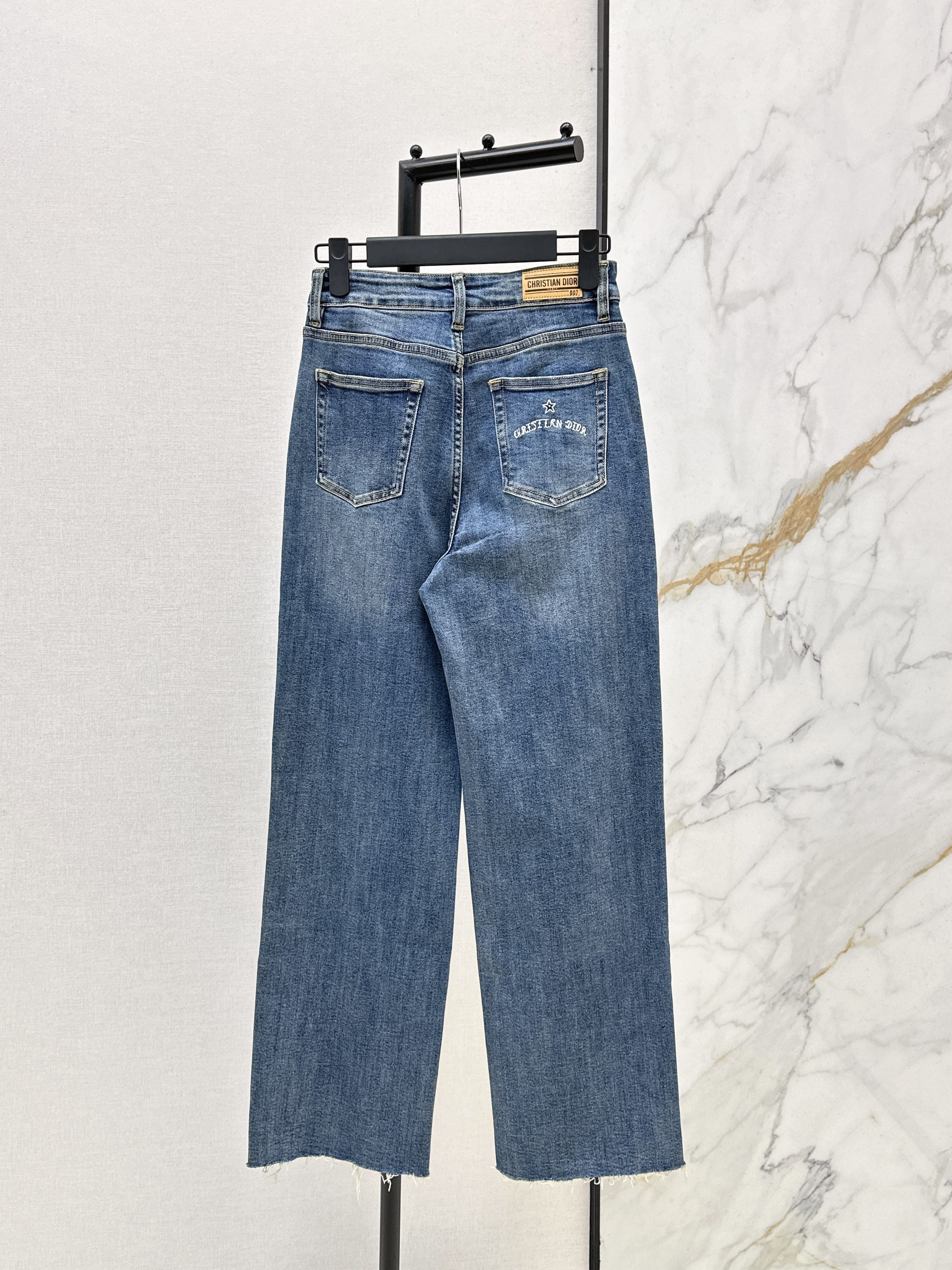 CD New straight jeans